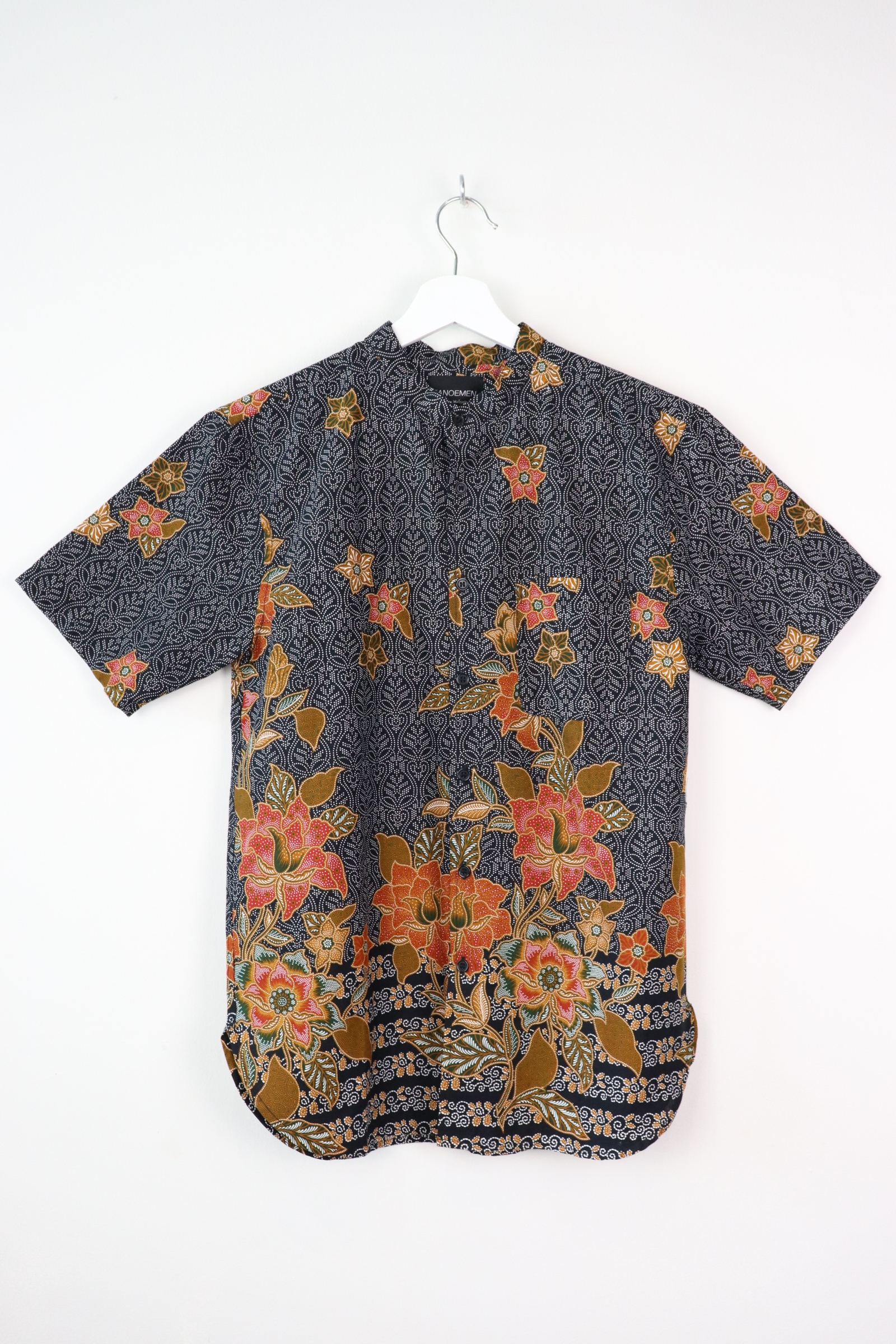 KANOEMEN Stand Collar Batik Shirt - Gin (S)