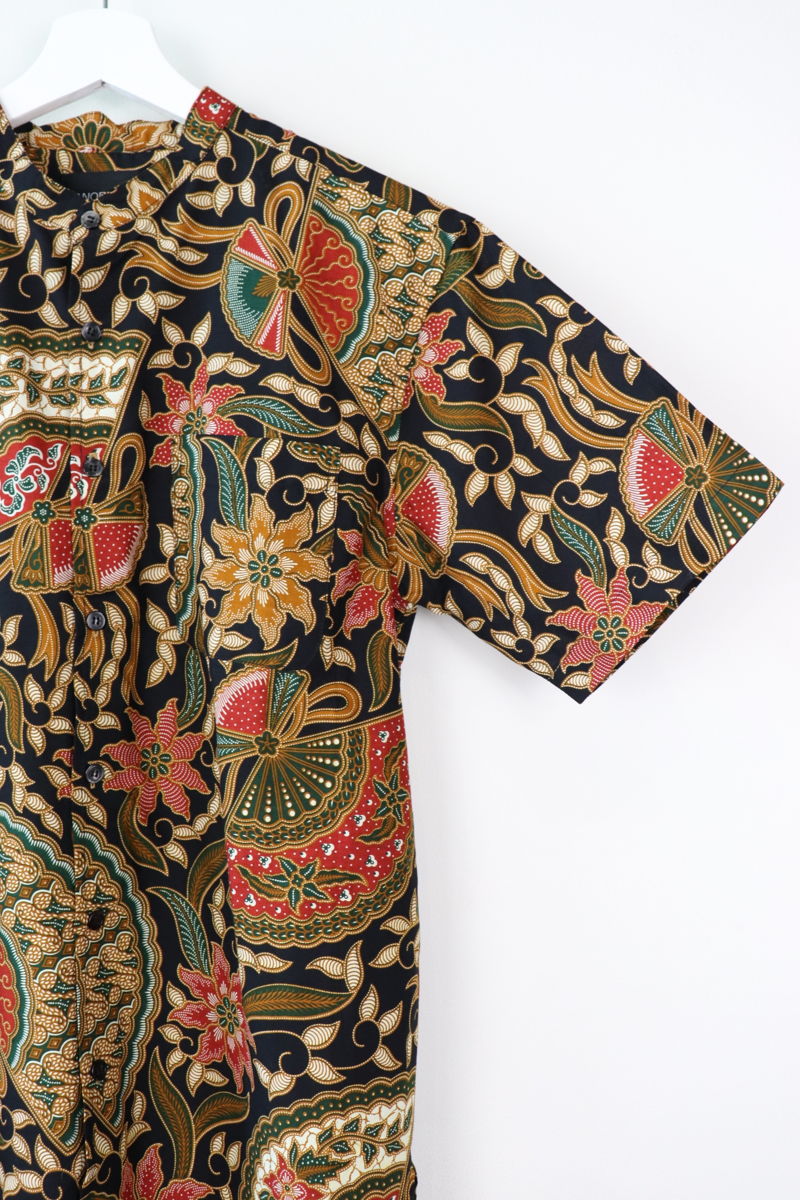 KANOEMEN Stand Collar Batik Shirt - Tonic (S)