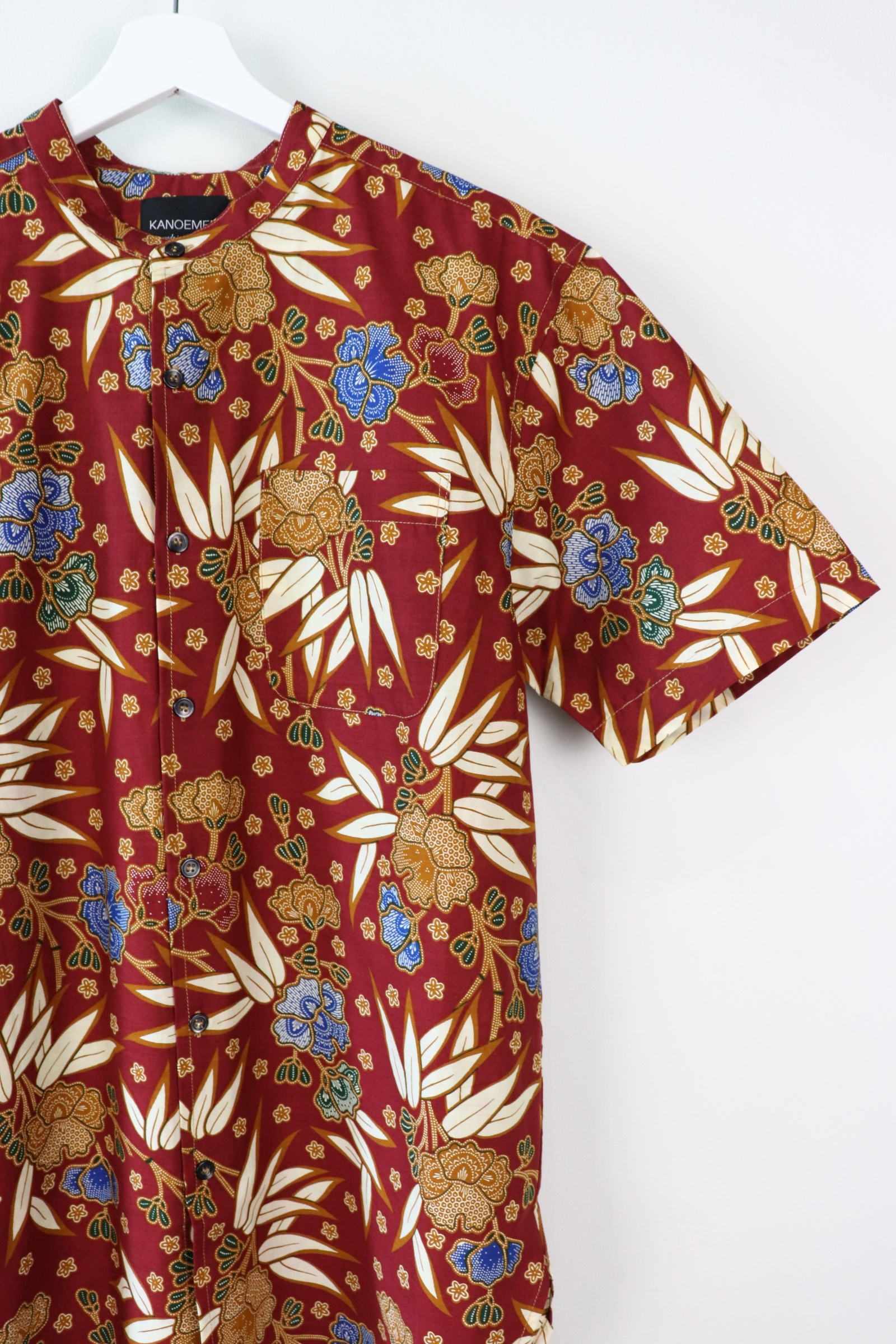 KANOEMEN Stand Collar Batik Shirt - Marchesi Antinori (L)