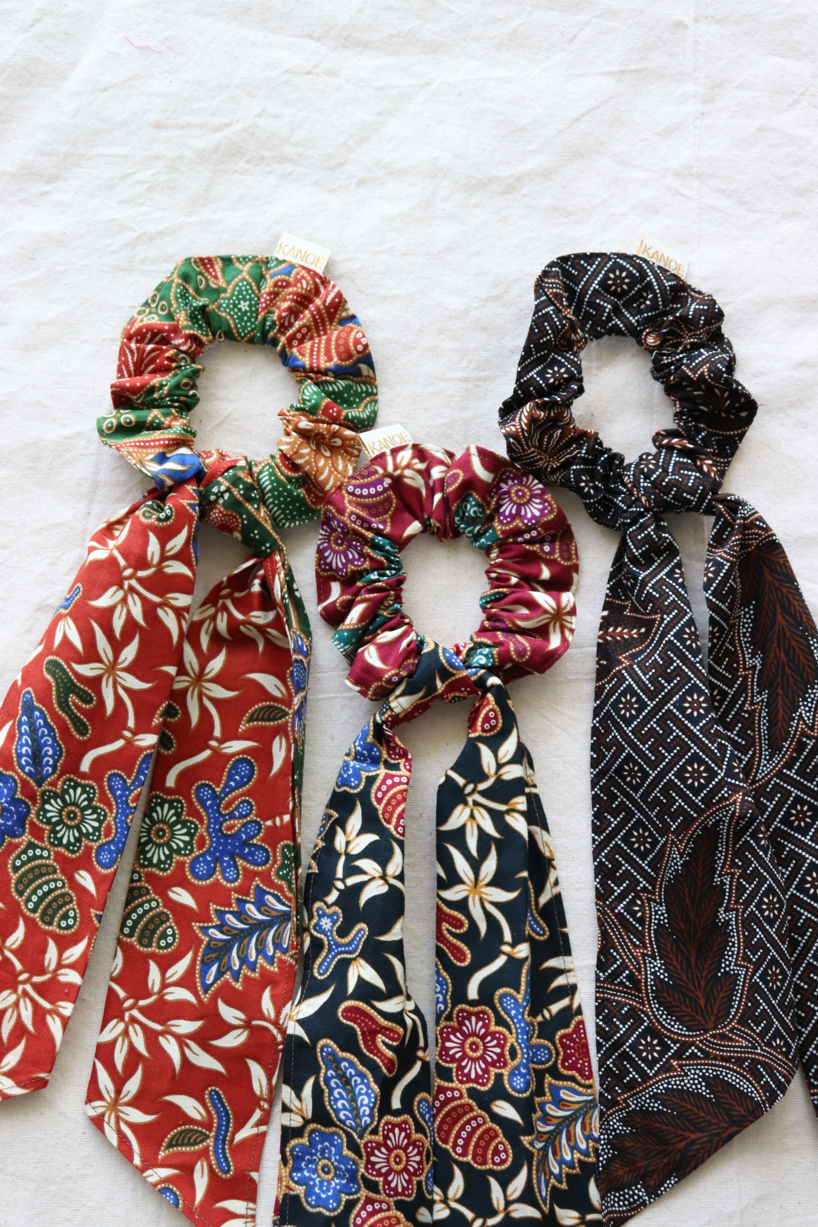 Batik Scrunchie w/ Ribbon - Rose (Set of 3)