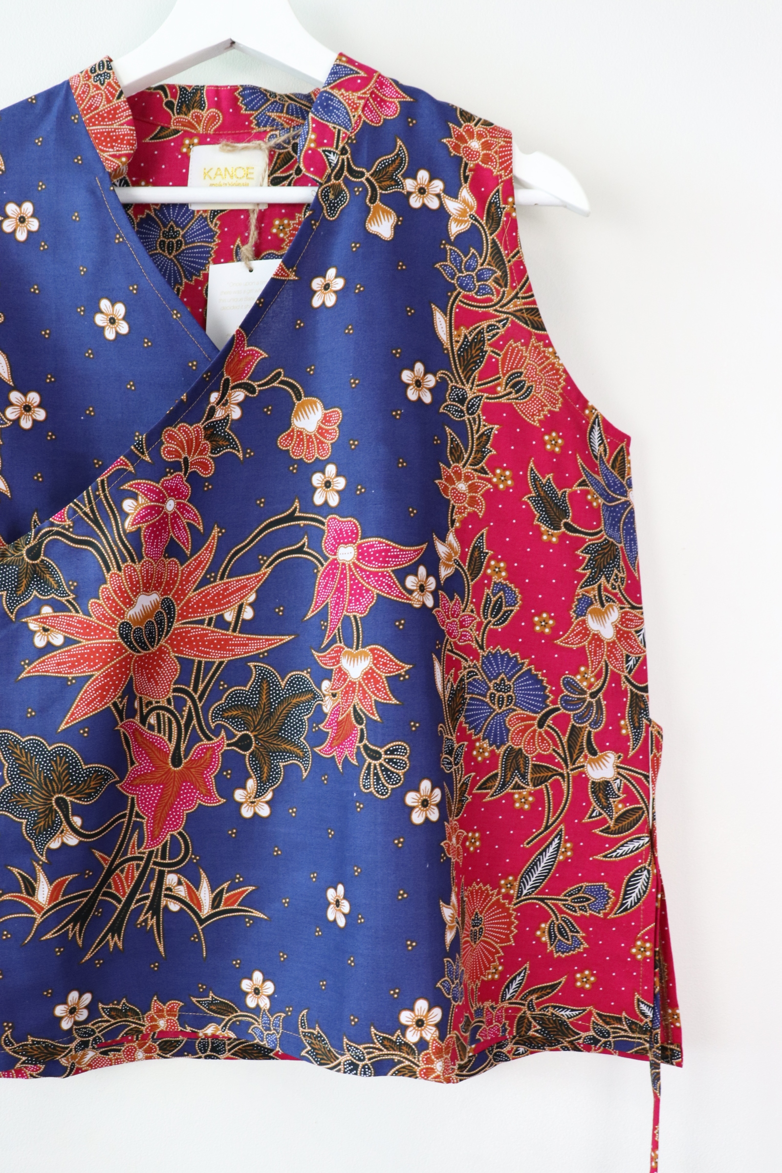 Jie-Jie Batik Top - MeiLian (L-XL)