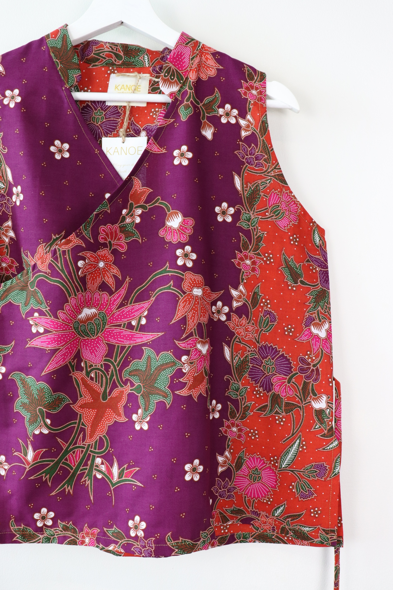 Jie-Jie Batik Top - ZhiLan (L-XL)