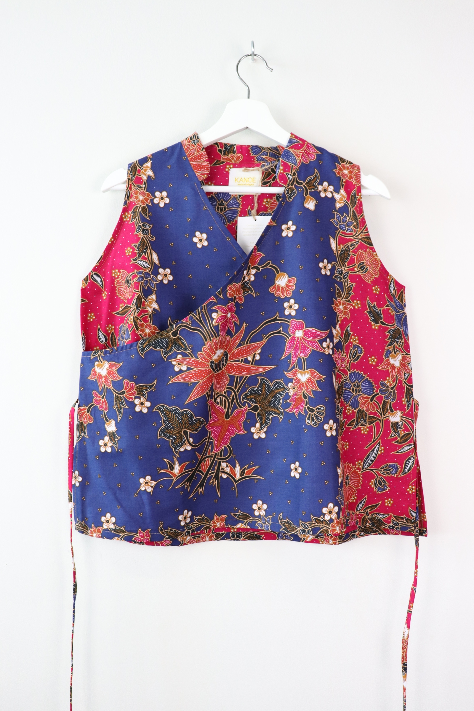 Jie-Jie Batik Top - MeiLian (L-XL)