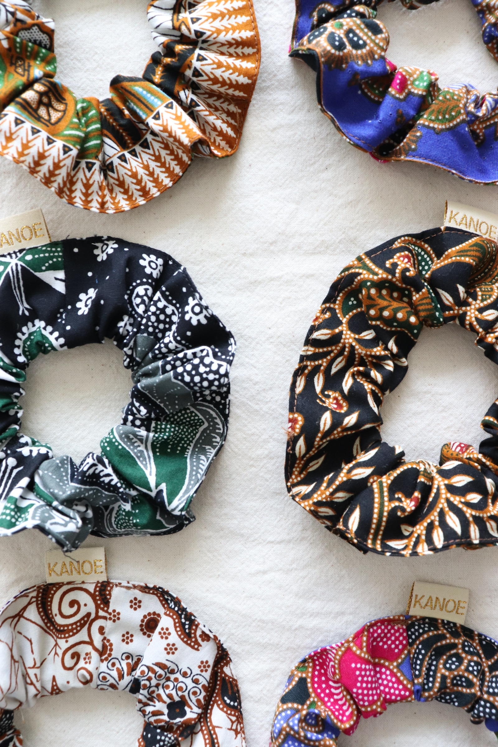 Batik Scrunchies [Set of 6] - Apple Cider