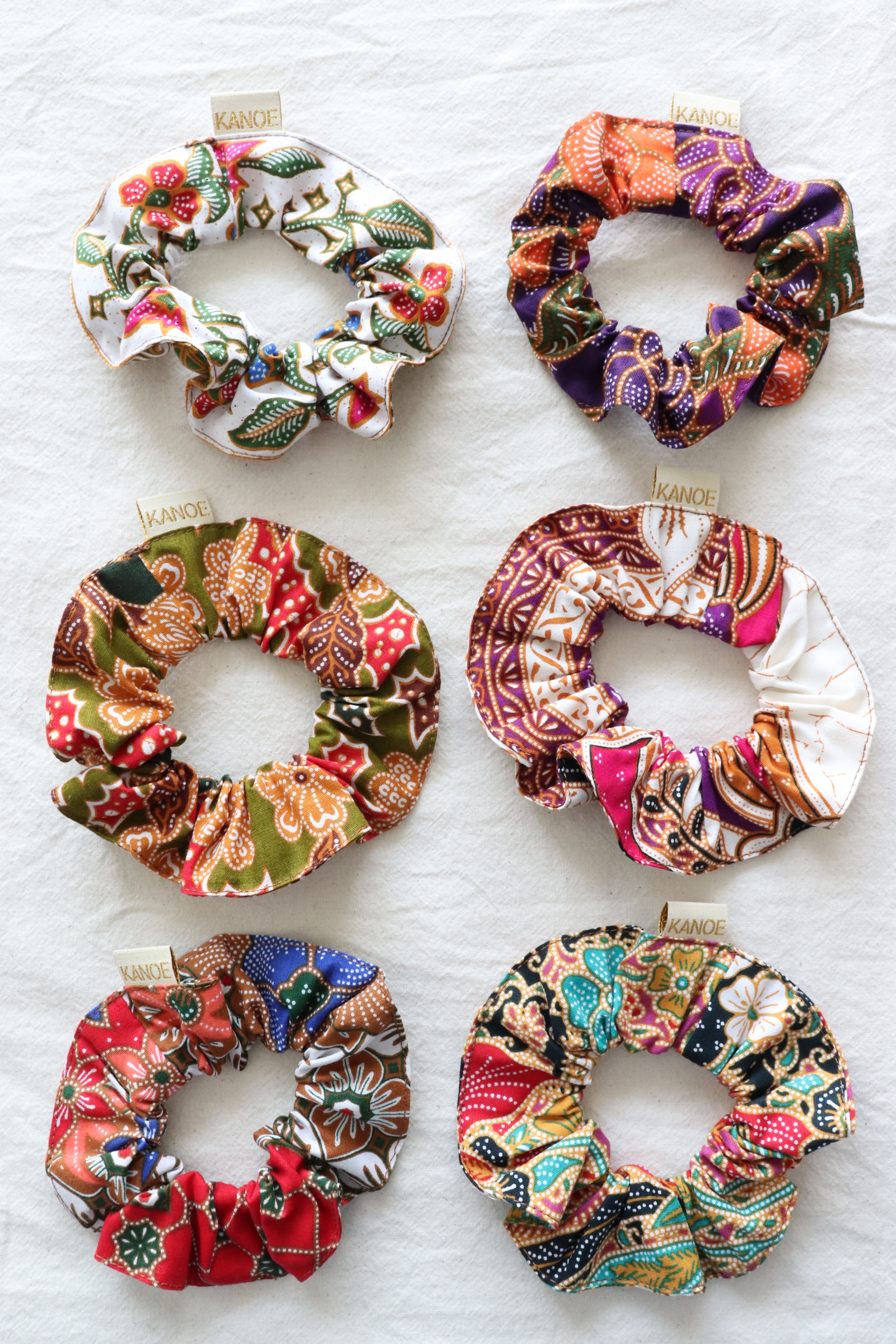 Batik Scrunchies [Set of 6] - Maple Syrup