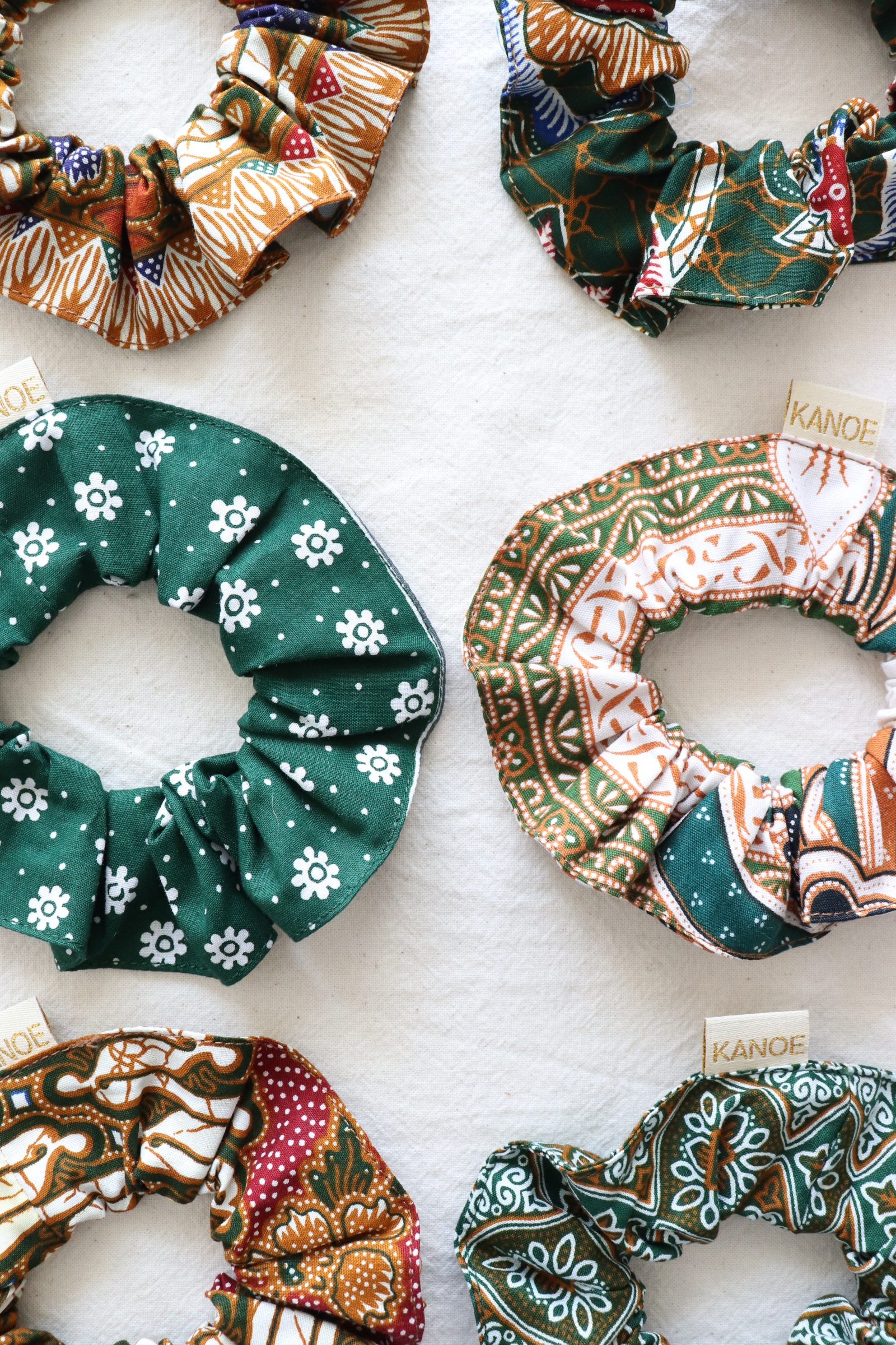 Batik Scrunchies [Set of 6] - Banoffee