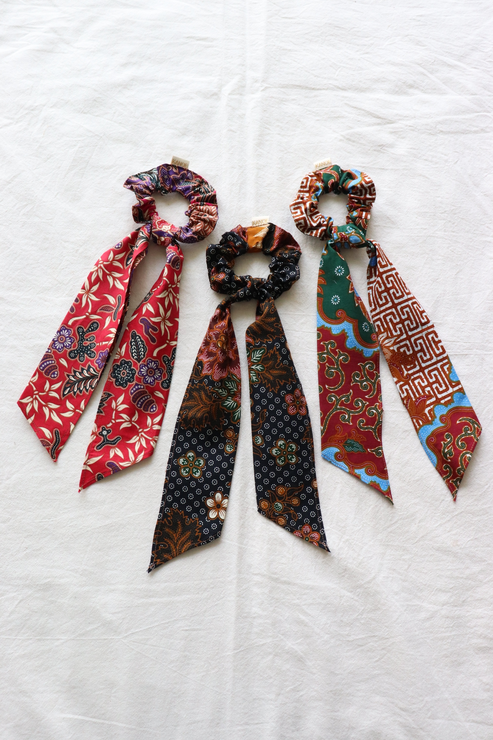 Batik Scrunchie w/ Ribbon [Set of 3] - Bubba