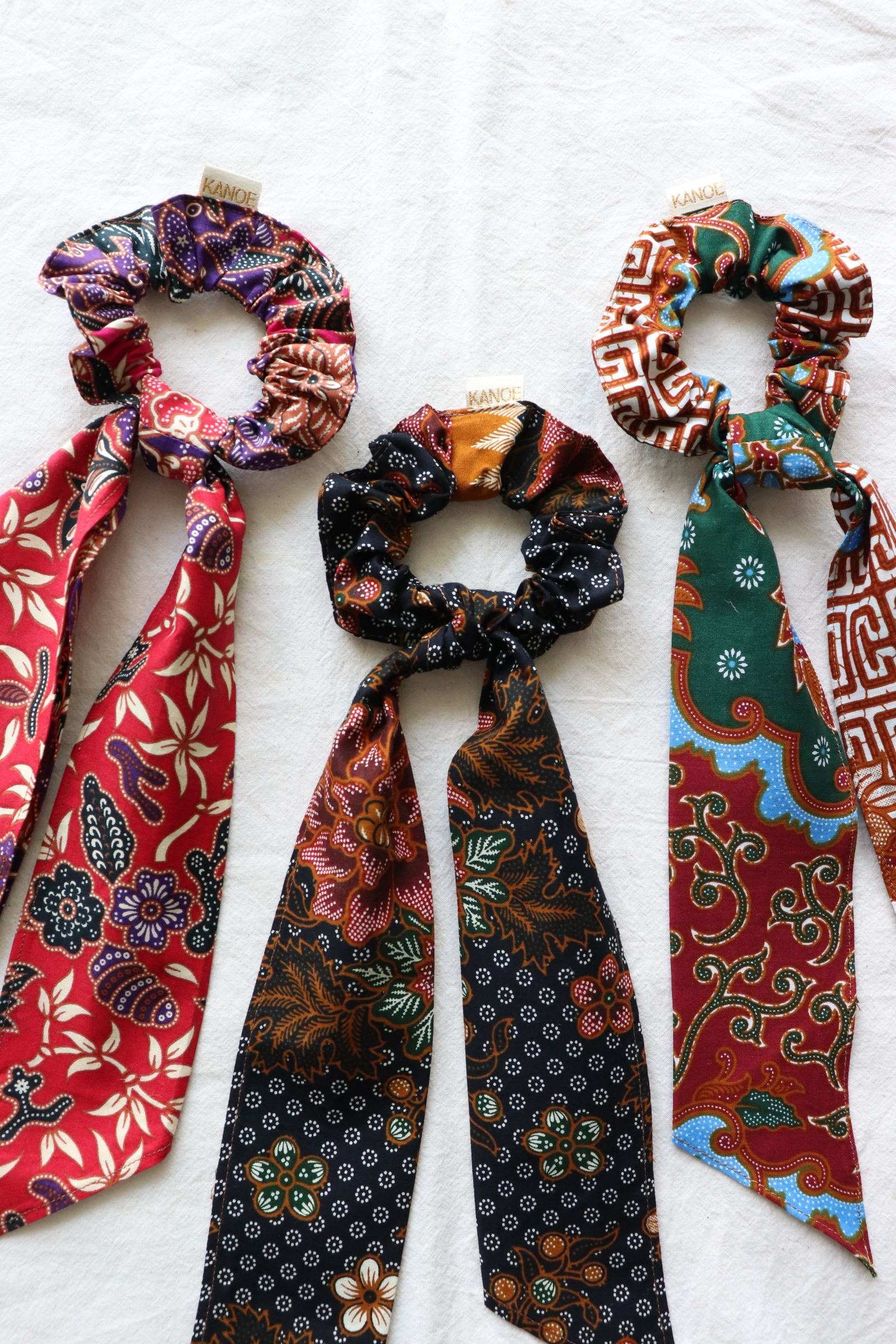 Batik Scrunchie w/ Ribbon [Set of 3] - Bubba