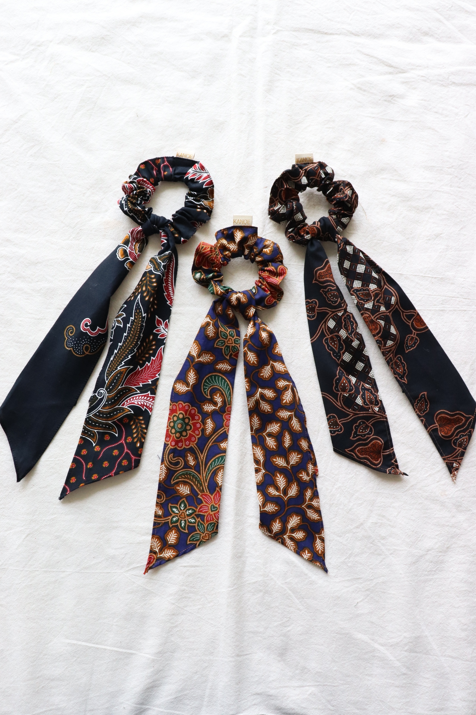 Batik Scrunchie w/ Ribbon [Set of 3] - Poppy