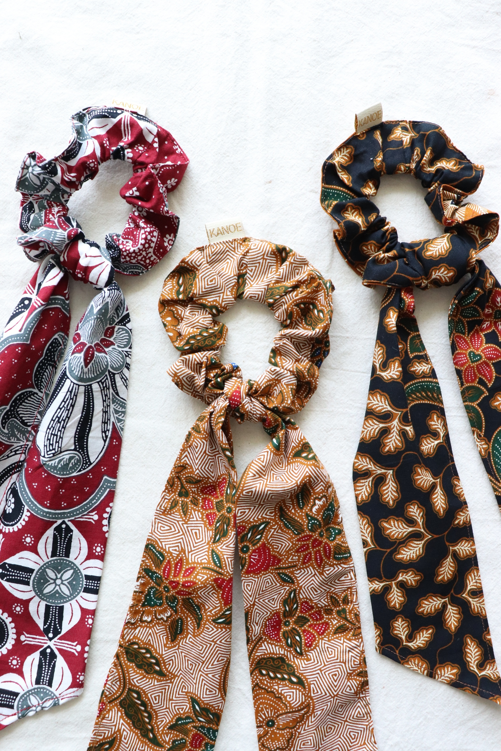 Batik Scrunchie w/ Ribbon [Set of 3] - Zane
