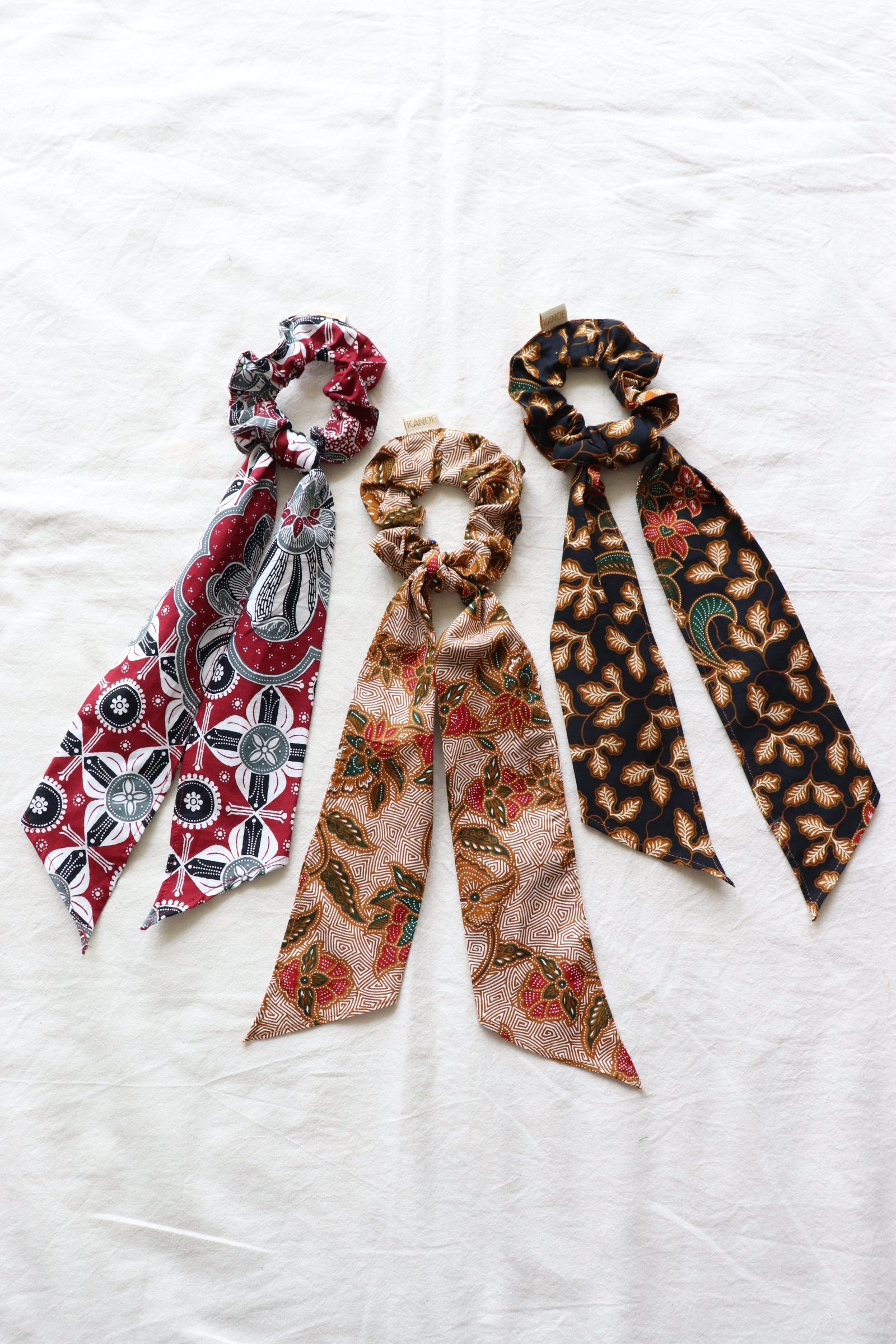 Batik Scrunchie w/ Ribbon [Set of 3] - Zane