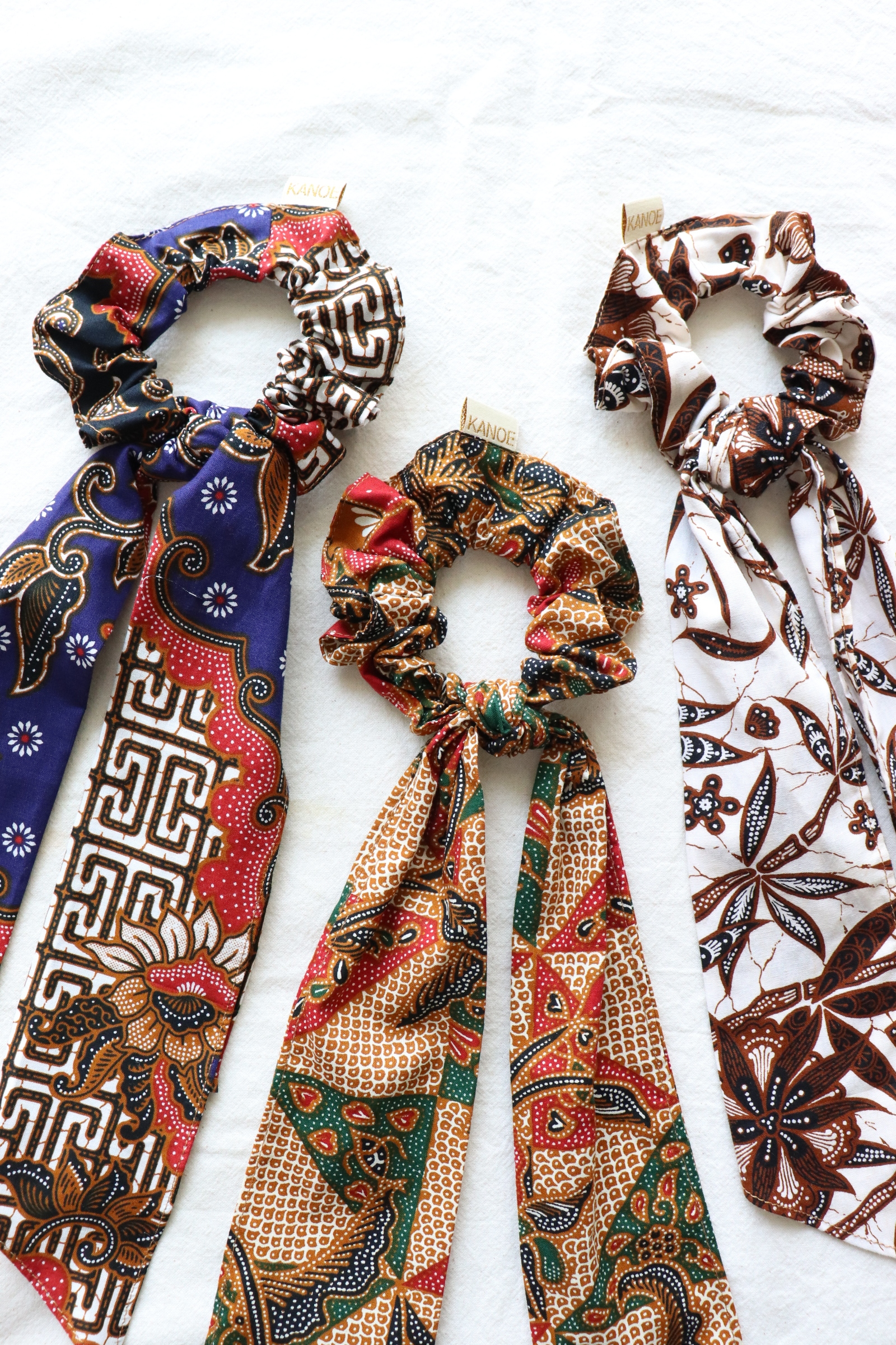 Batik Scrunchie w/ Ribbon [Set of 3] - Banshee