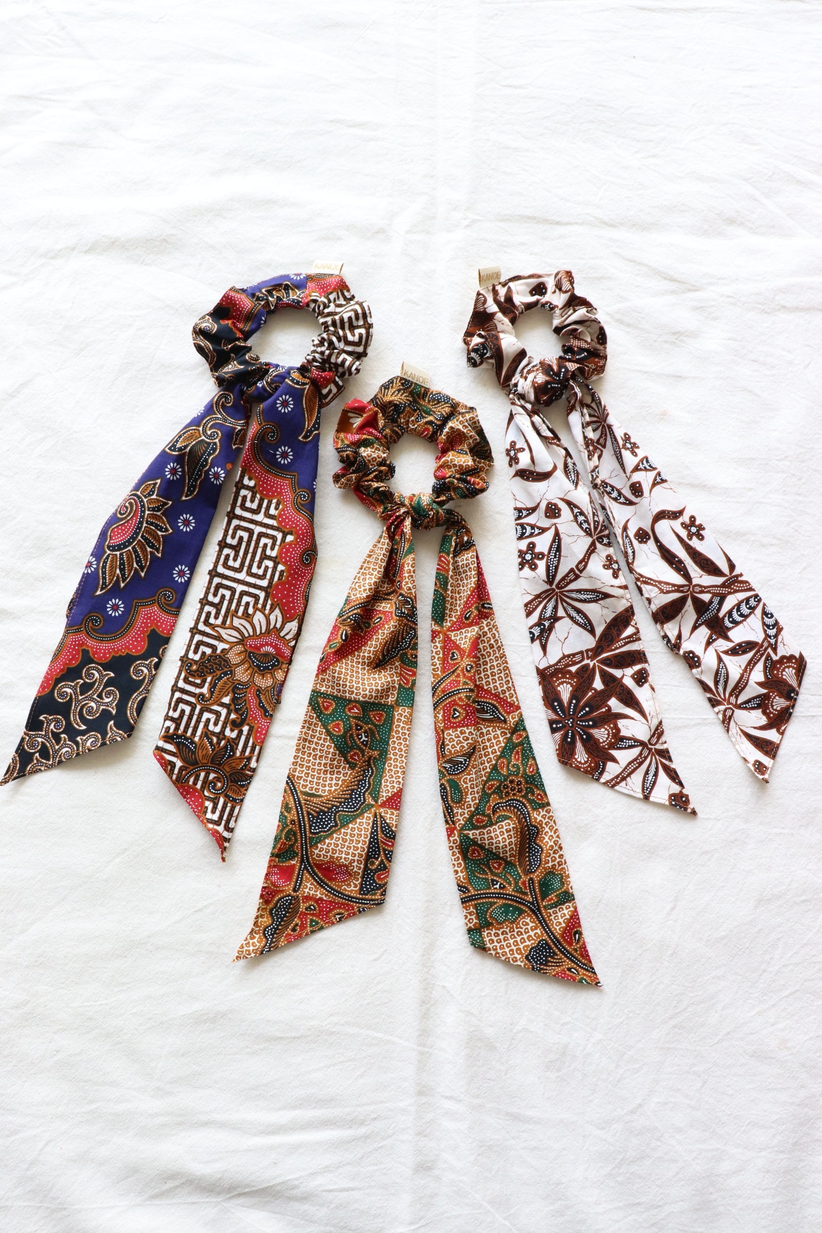 Batik Scrunchie w/ Ribbon [Set of 3] - Banshee