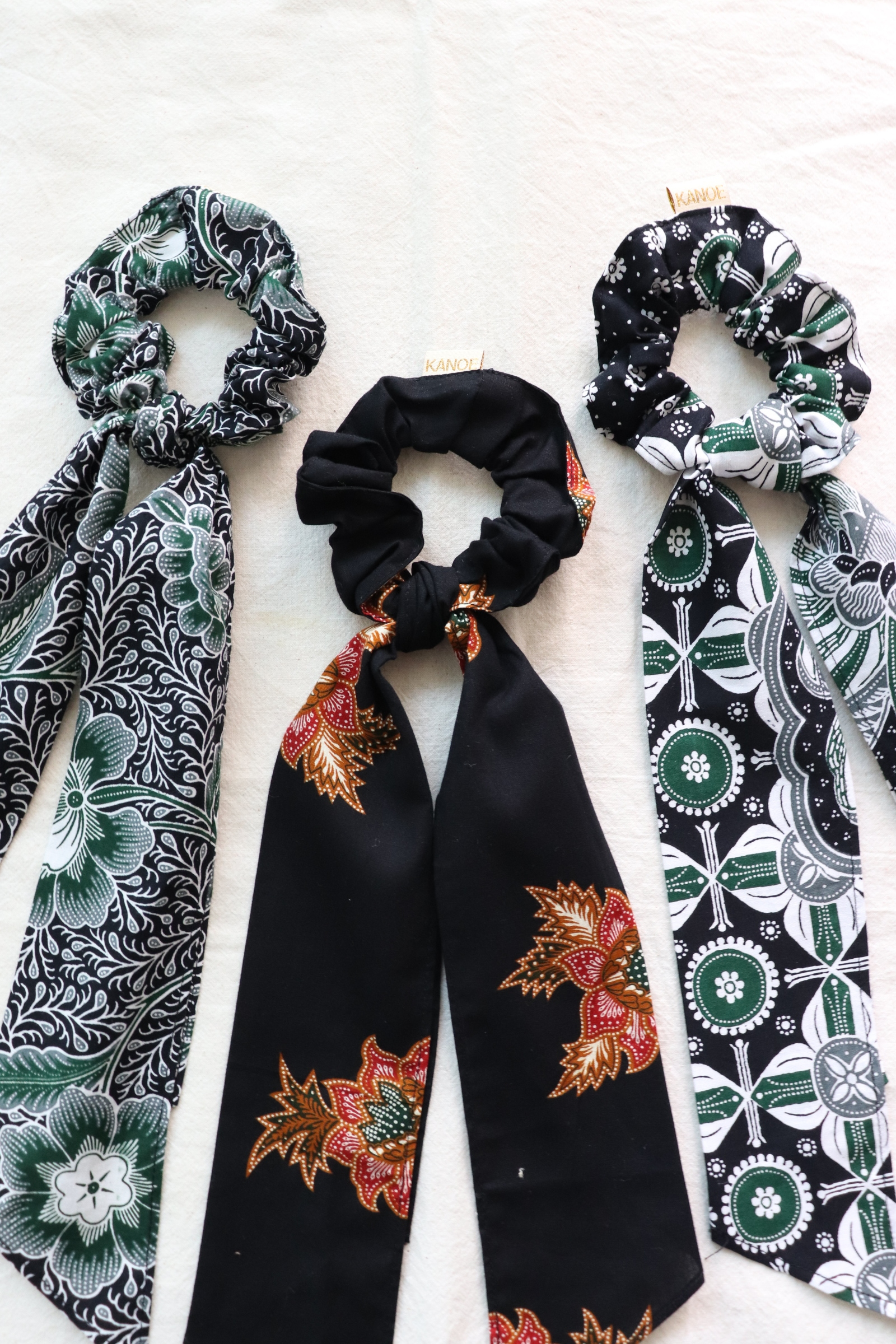 Batik Scrunchie w/ Ribbon [Set of 3] - Ethel