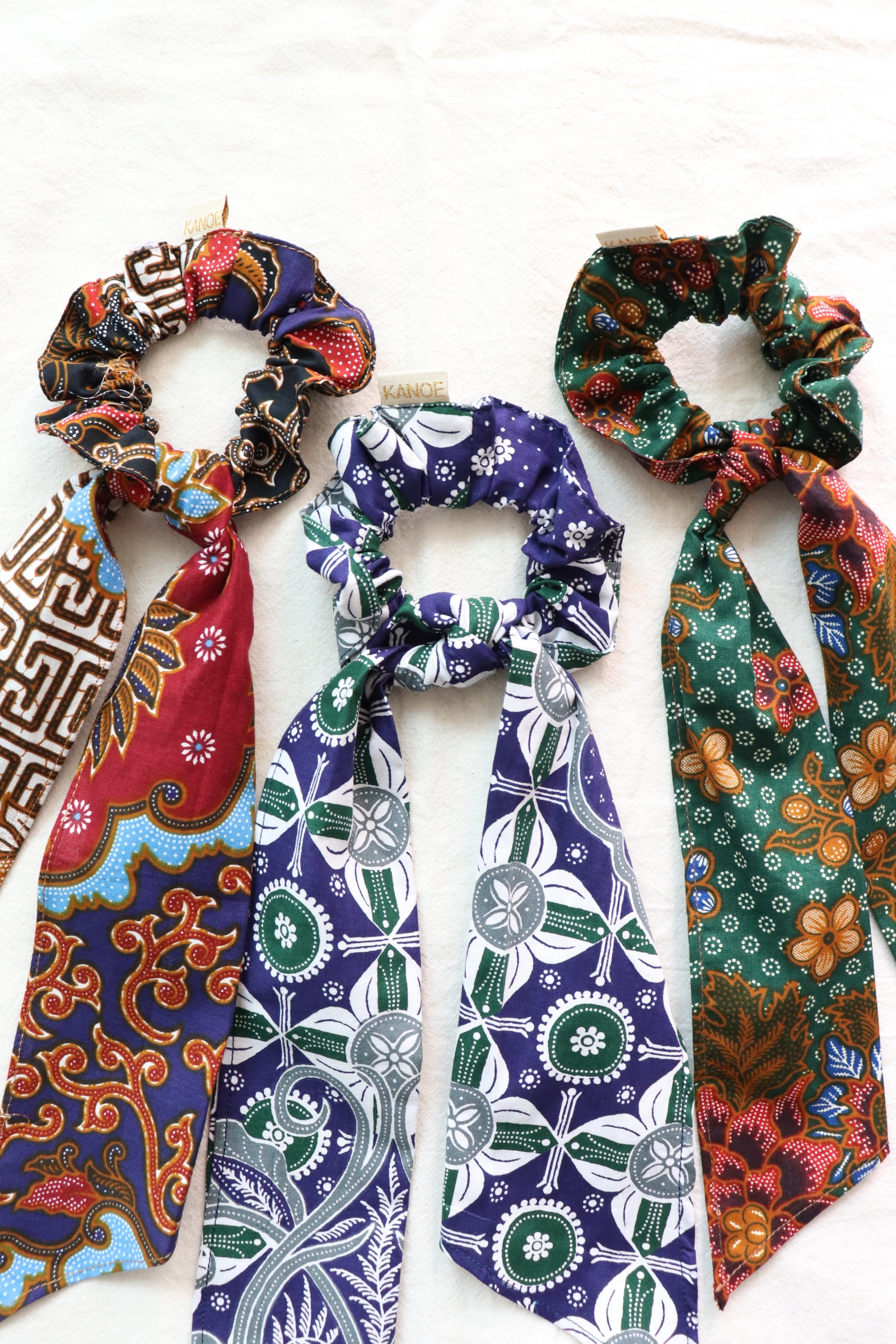 Batik Scrunchie w/ Ribbon [Set of 3] - Manu