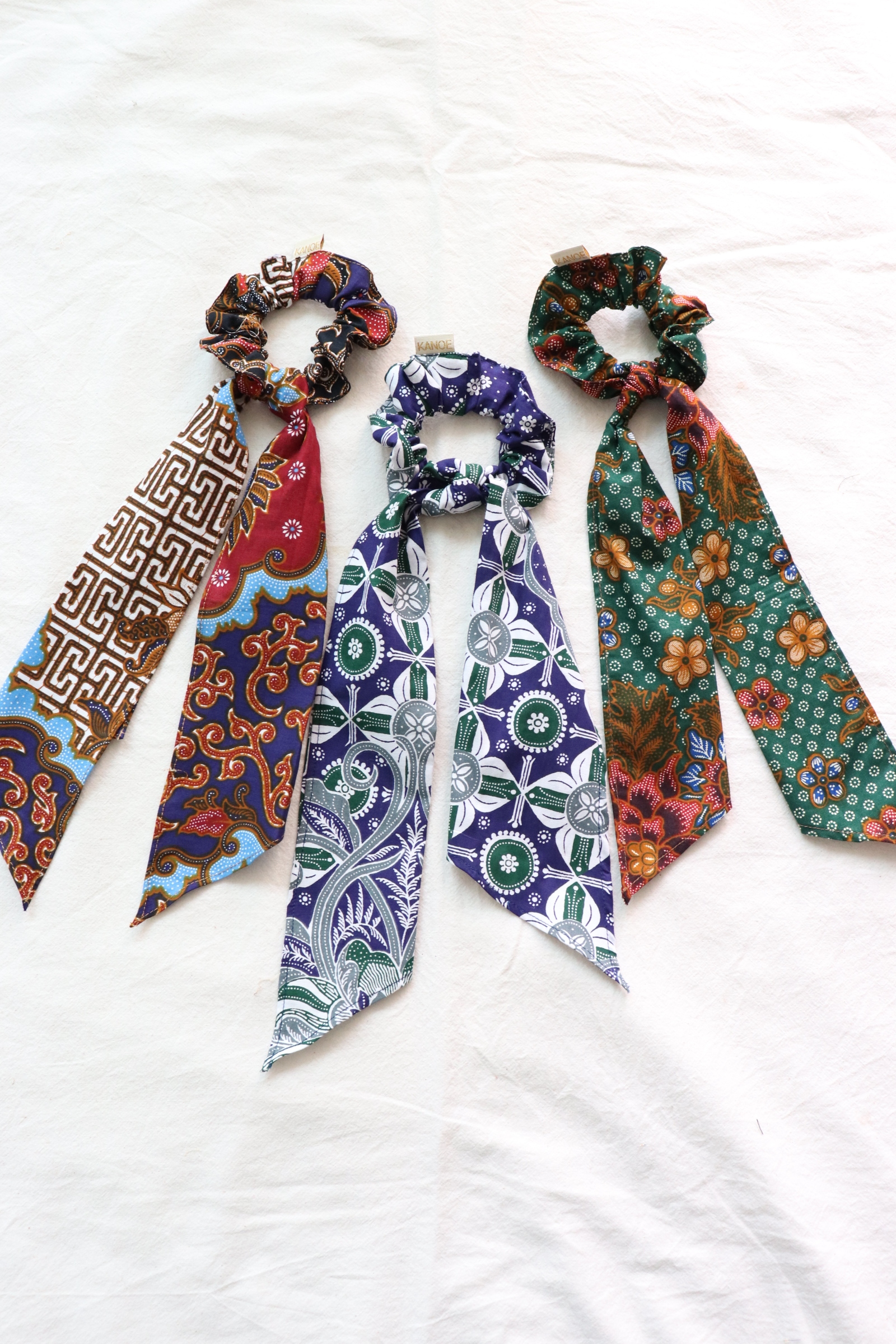 Batik Scrunchie w/ Ribbon [Set of 3] - Manu