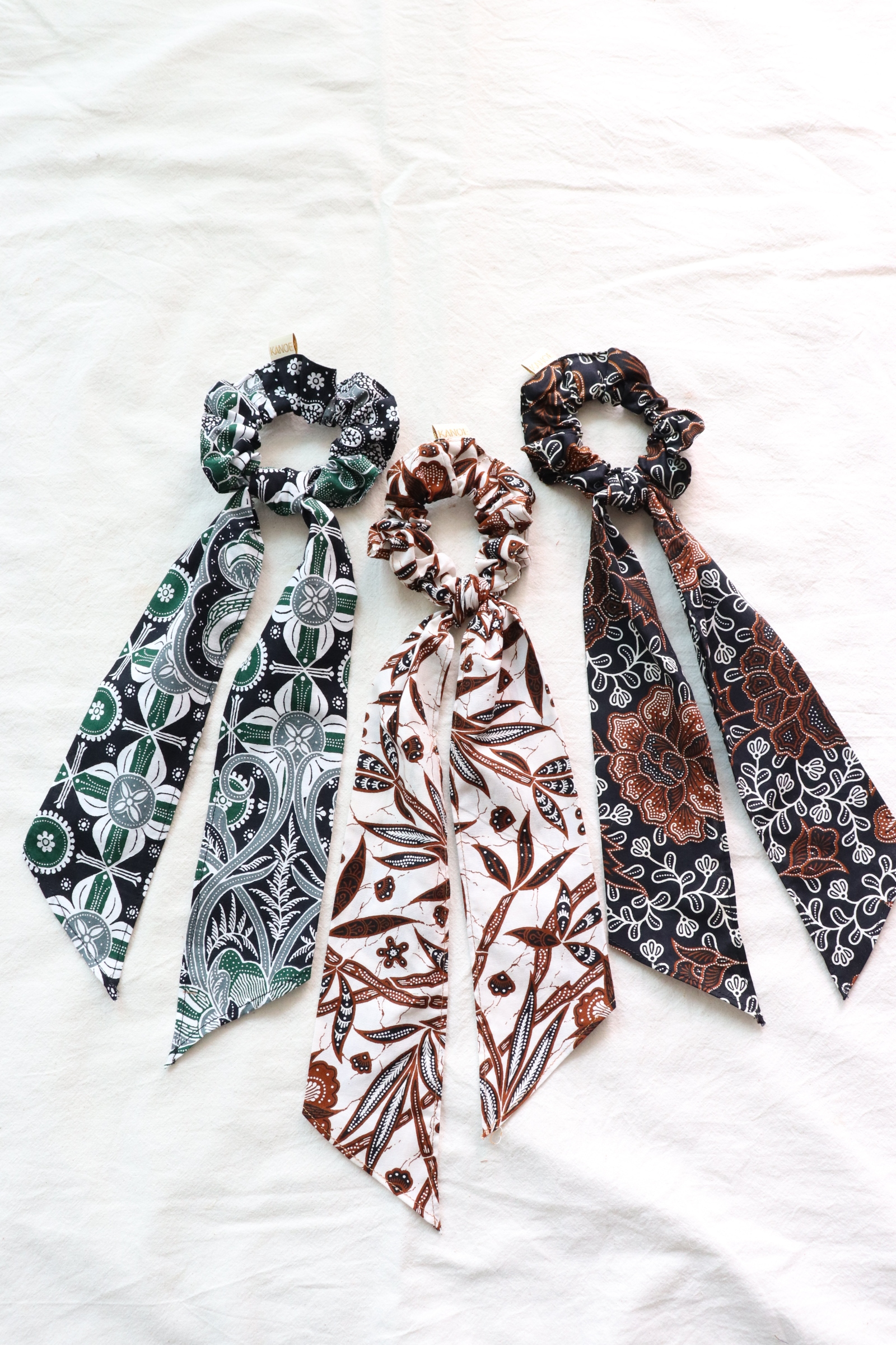 Batik Scrunchie w/ Ribbon [Set of 3] - Tori