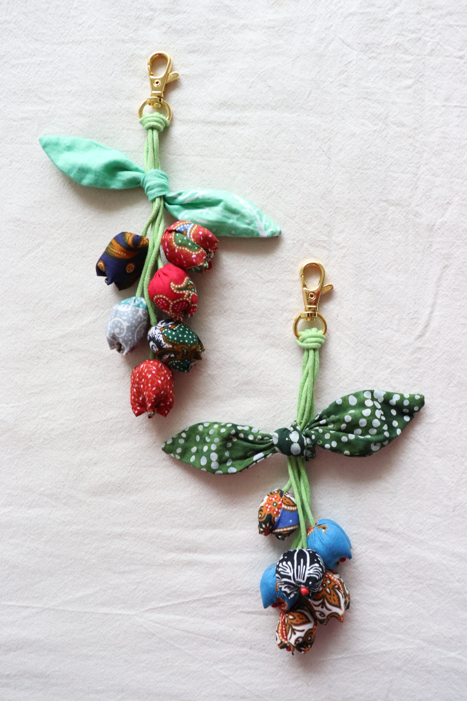 Bougainvillea Batik Keychain [Set of 2] - Melur
