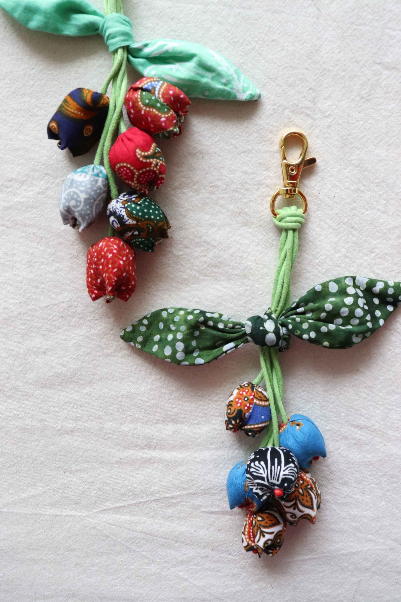 Bougainvillea Batik Keychain [Set of 2] - Melur
