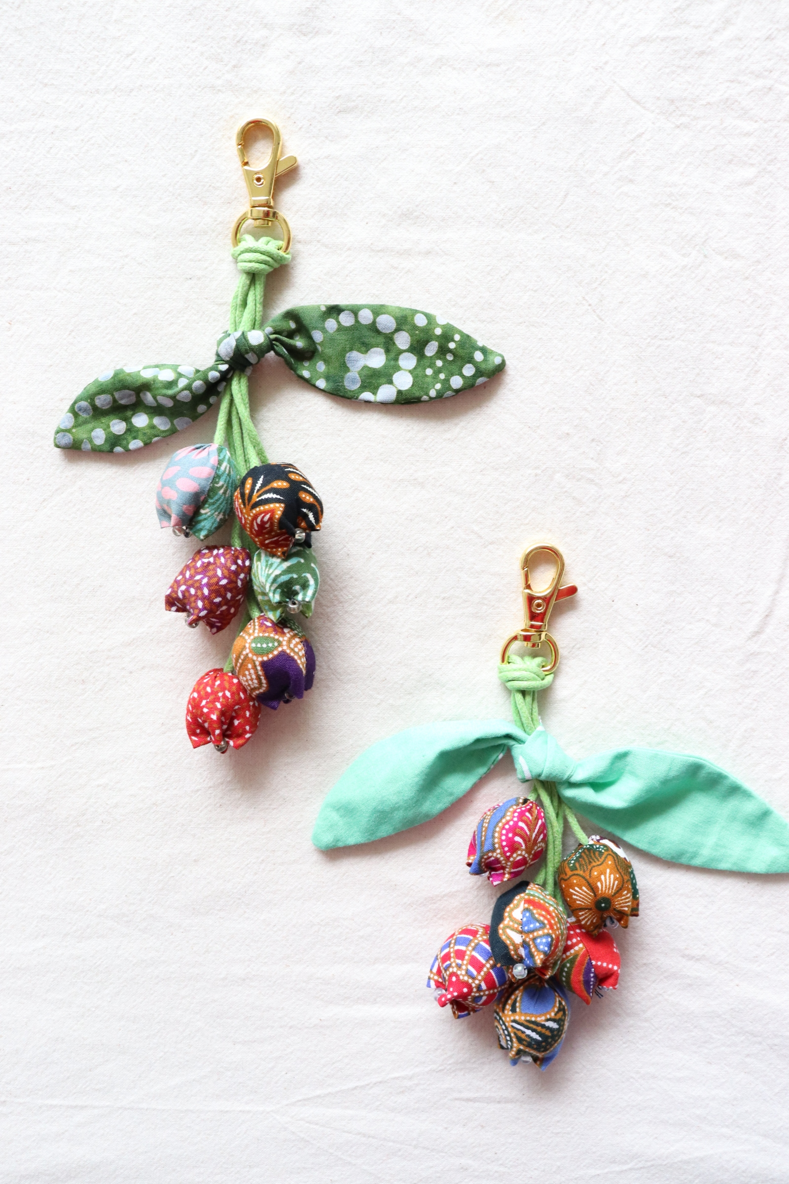 Bougainvillea Batik Keychain [Set of 2] - Rosnah