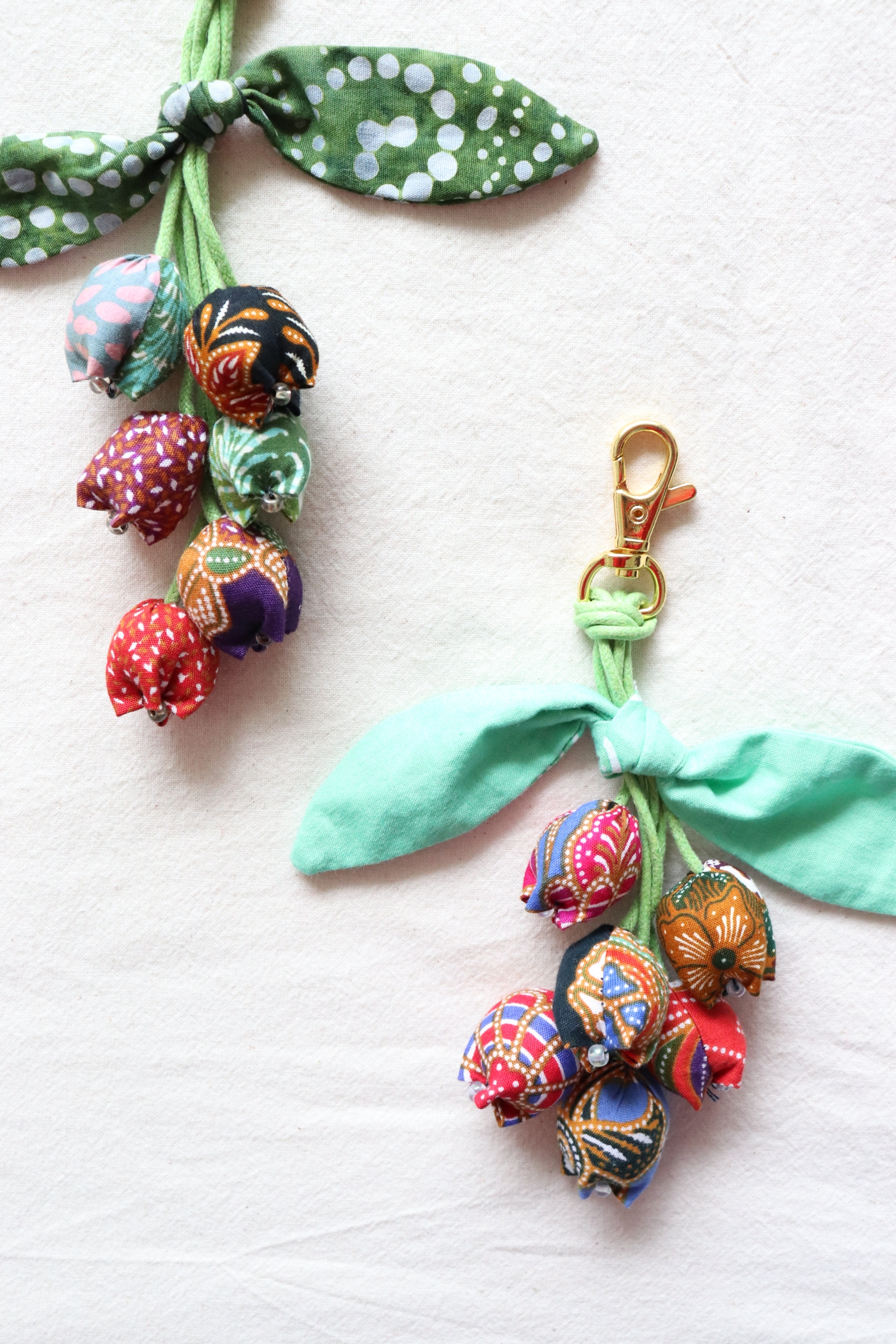 Bougainvillea Batik Keychain [Set of 2] - Rosnah