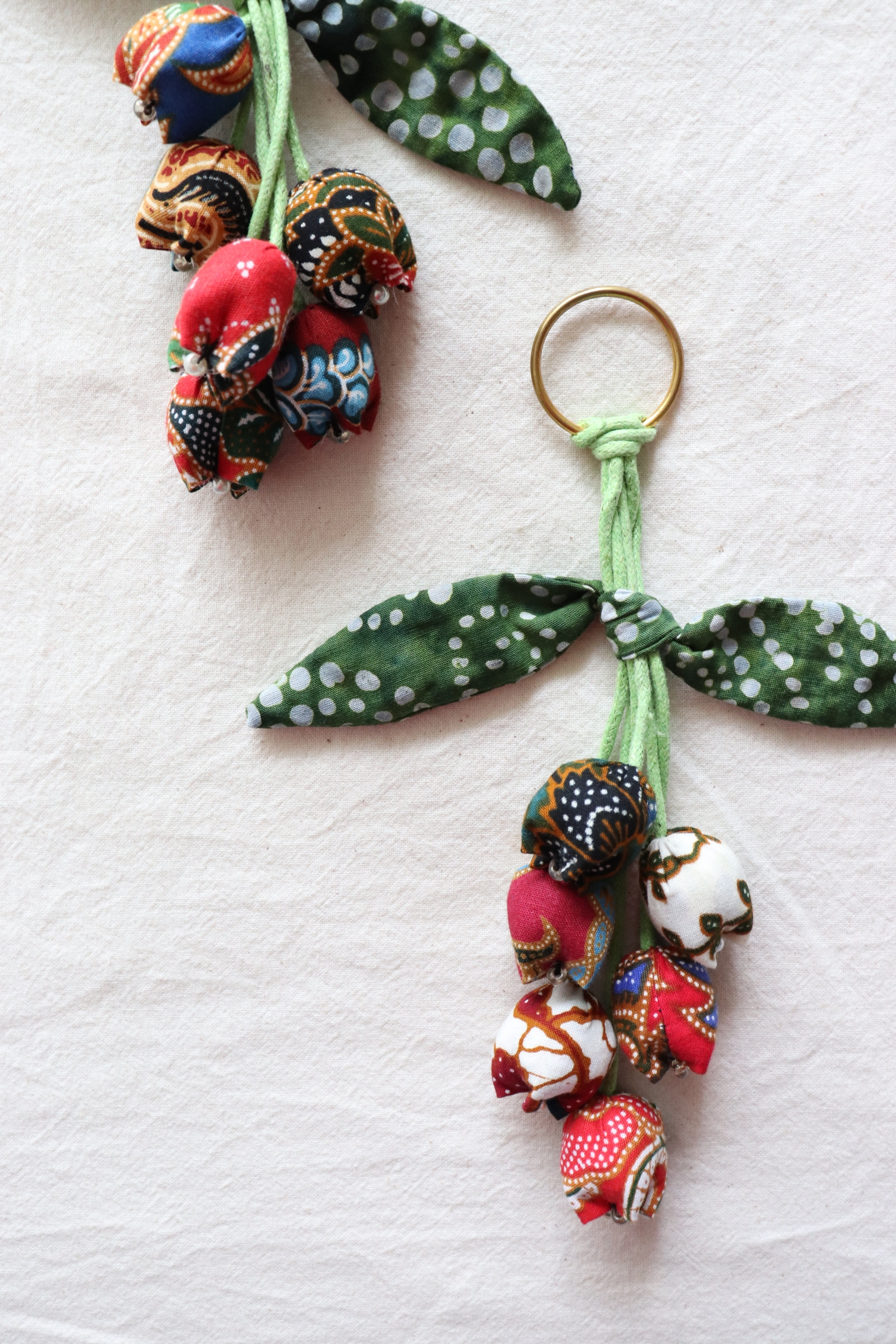 Bougainvillea Batik Keychain [Set of 2] - Eliza