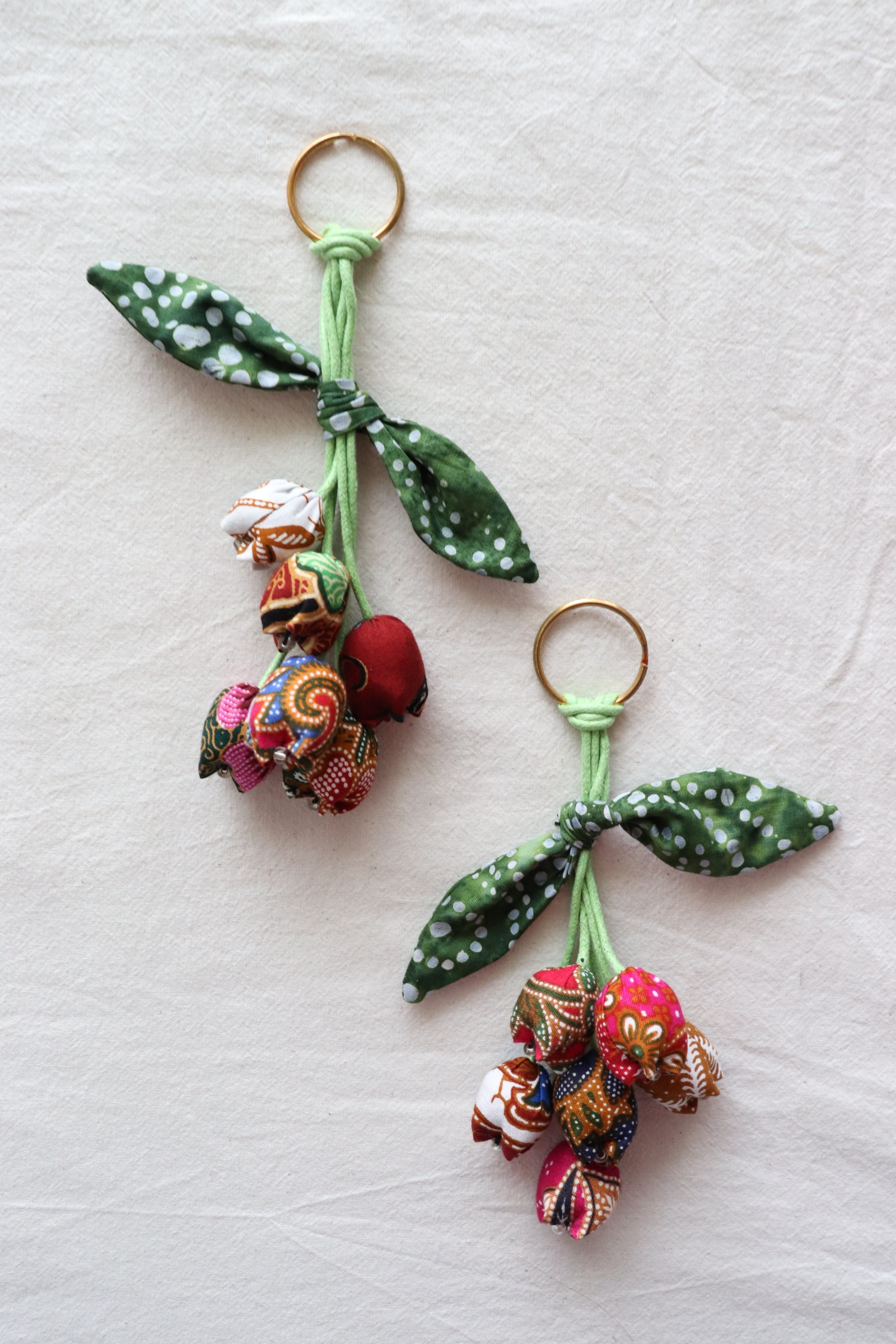 Bougainvillea Batik Keychain [Set of 2] - Amira