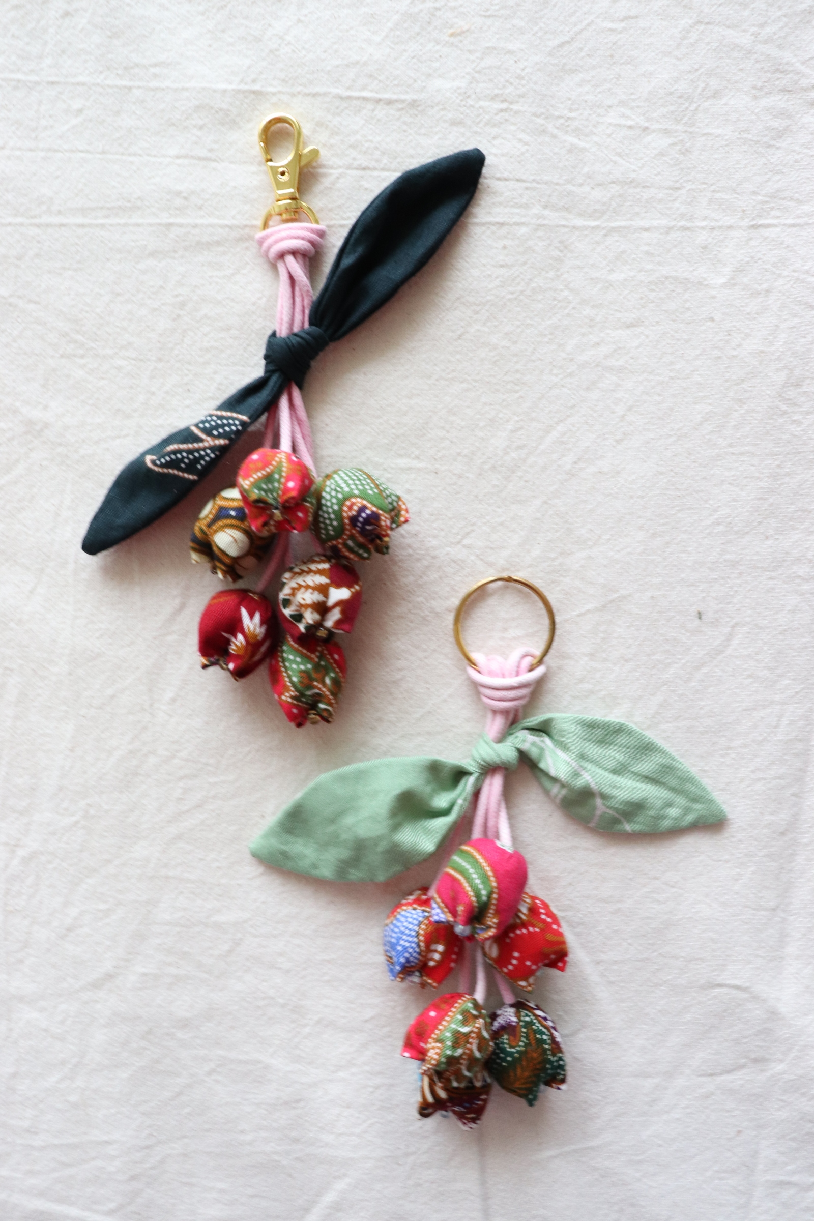 Bougainvillea Batik Keychain [Set of 2] - Tisha