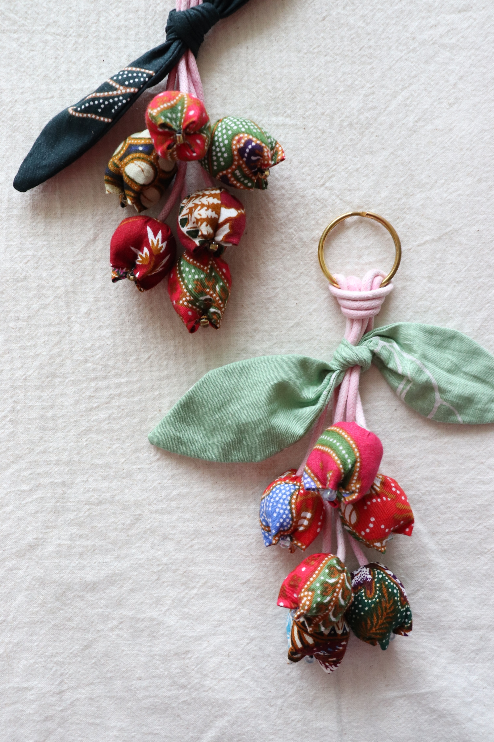 Bougainvillea Batik Keychain [Set of 2] - Tisha