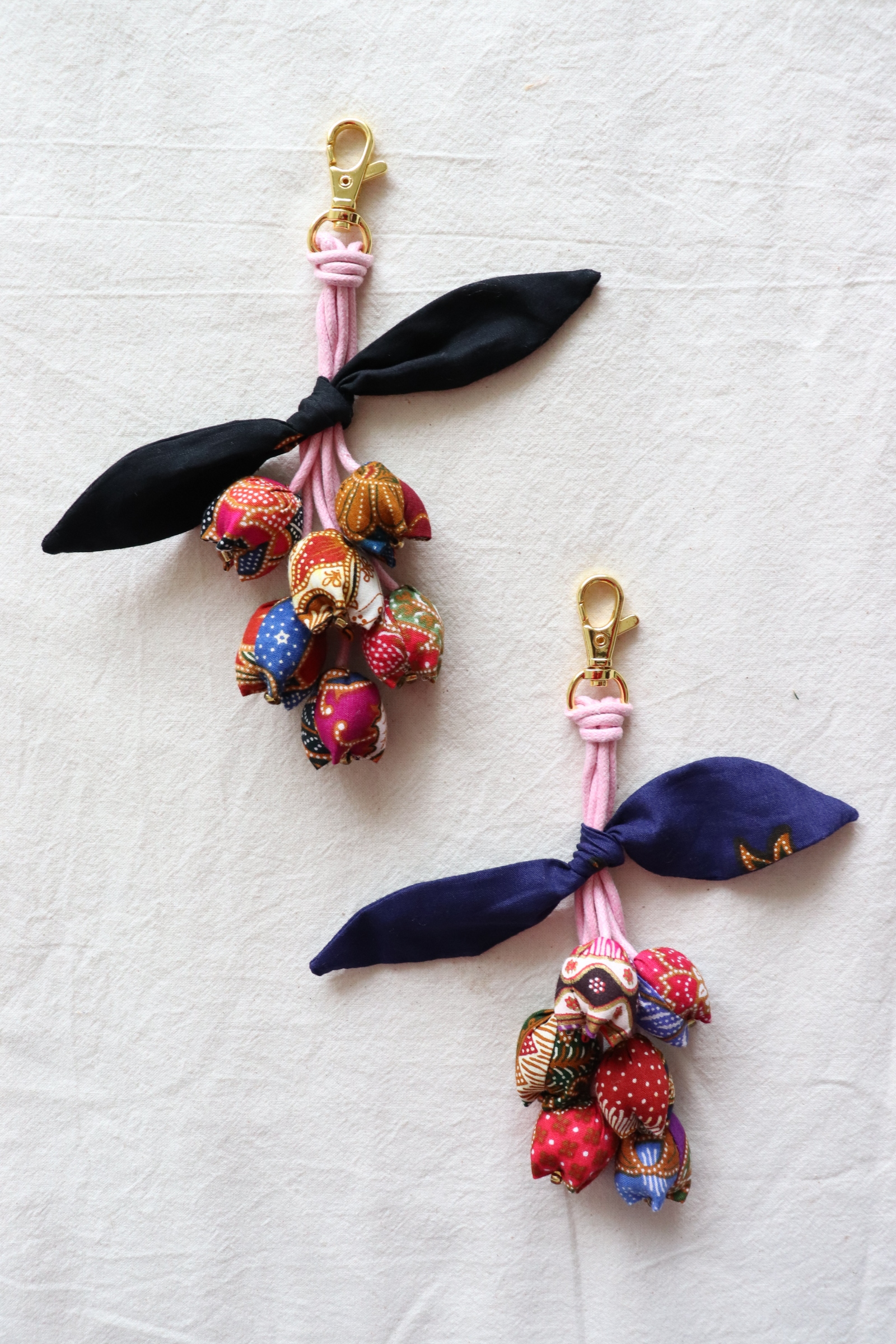 Bougainvillea Batik Keychain [Set of 2] - Rania