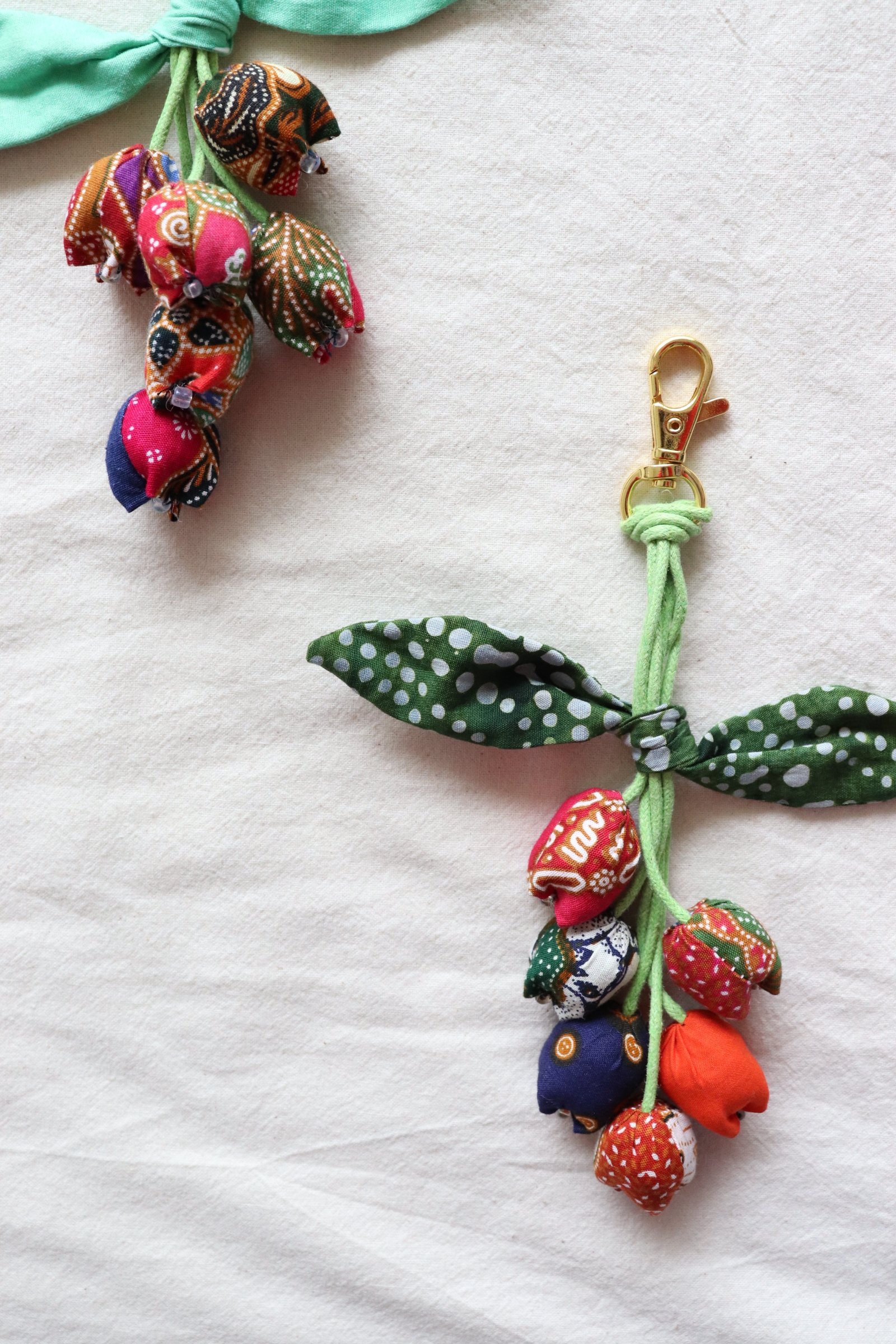 Bougainvillea Batik Keychain [Set of 2] - Maziah