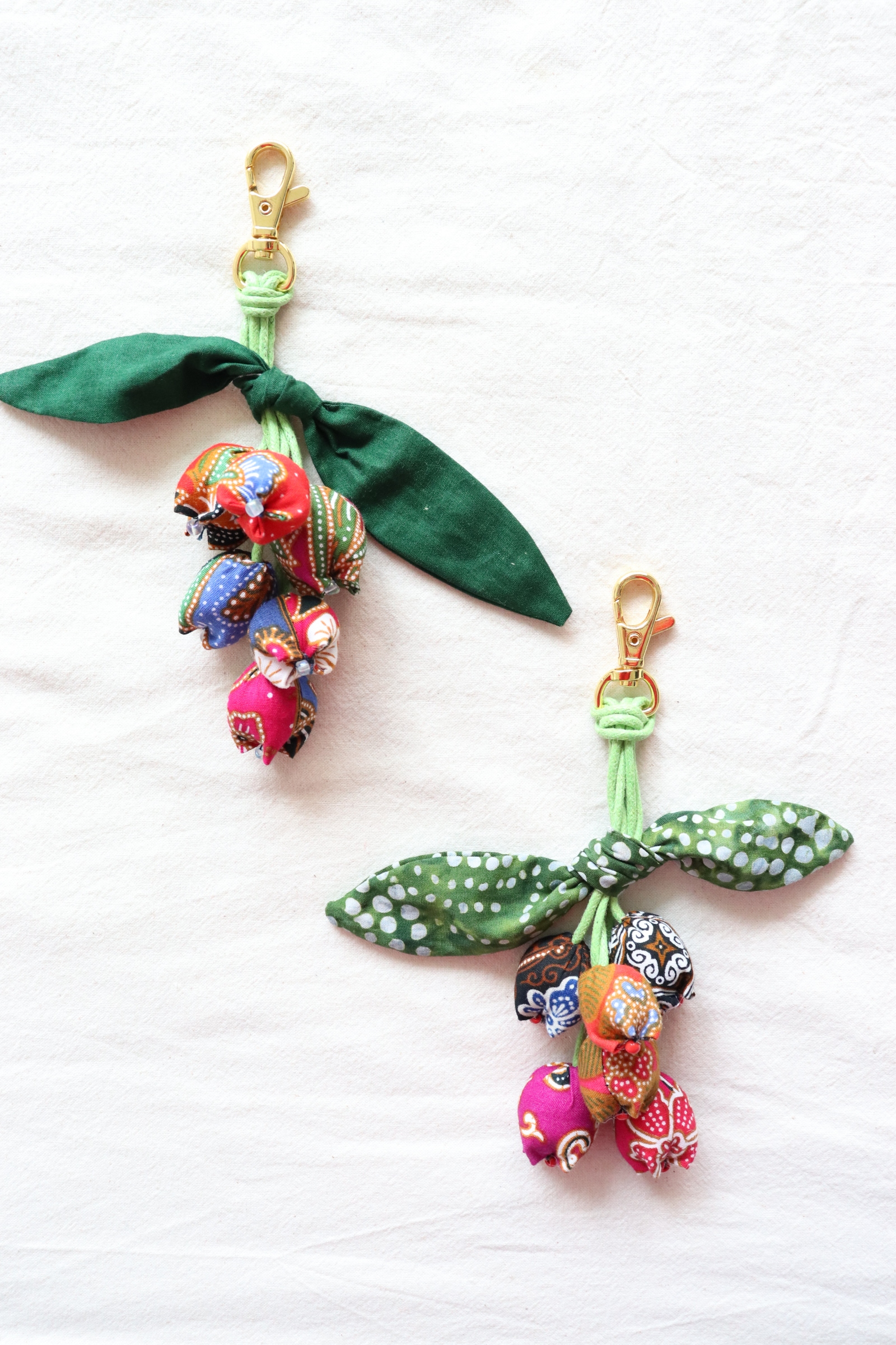 Bougainvillea Batik Keychain [Set of 2] - Emilia
