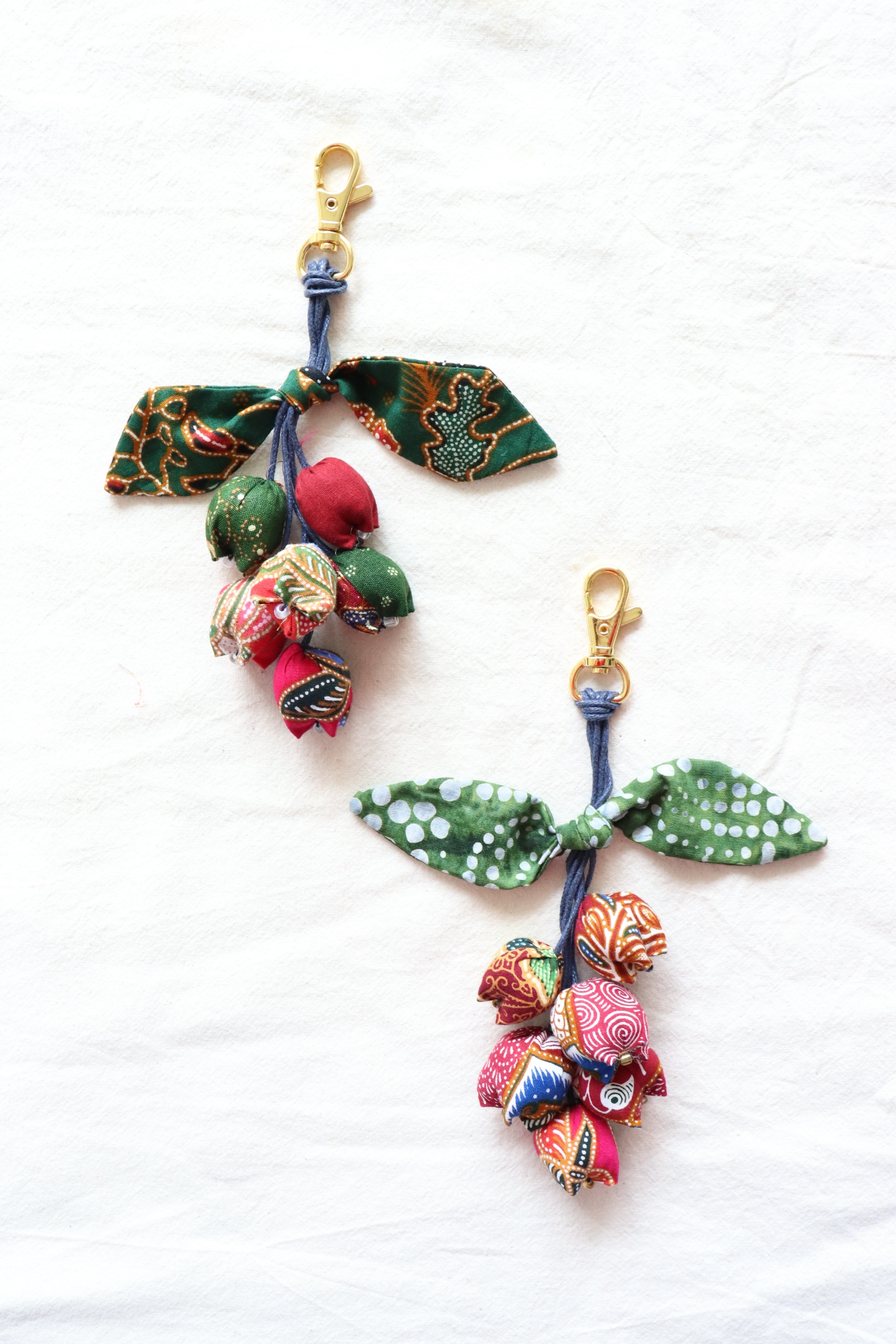 Bougainvillea Batik Keychain [Set of 2] - Ayu
