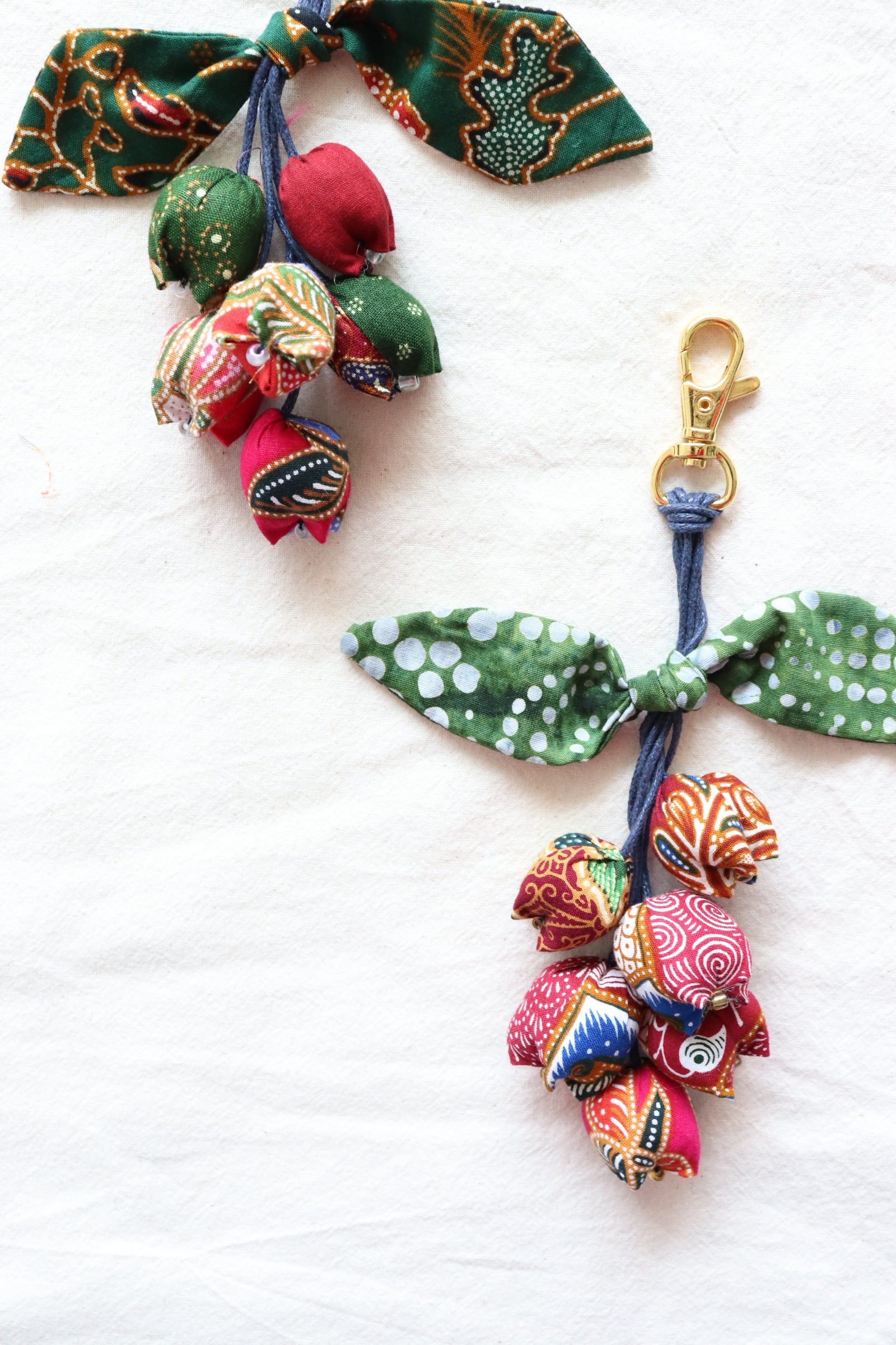 Bougainvillea Batik Keychain [Set of 2] - Ayu