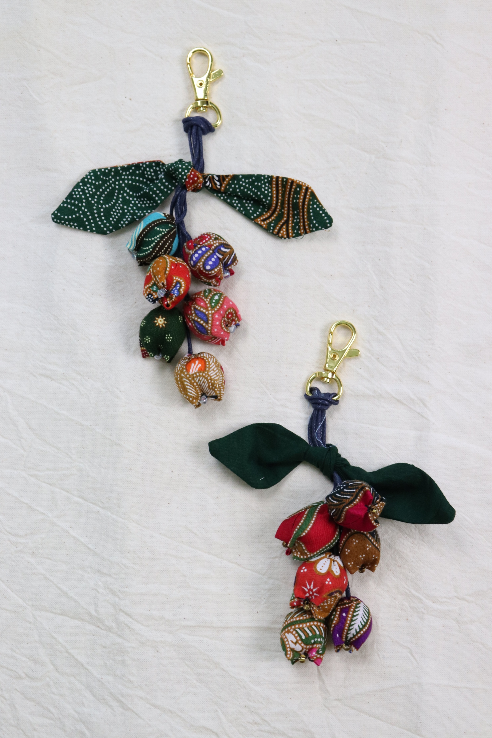 Bougainvillea Batik Keychain [Set of 2] - Mutiara