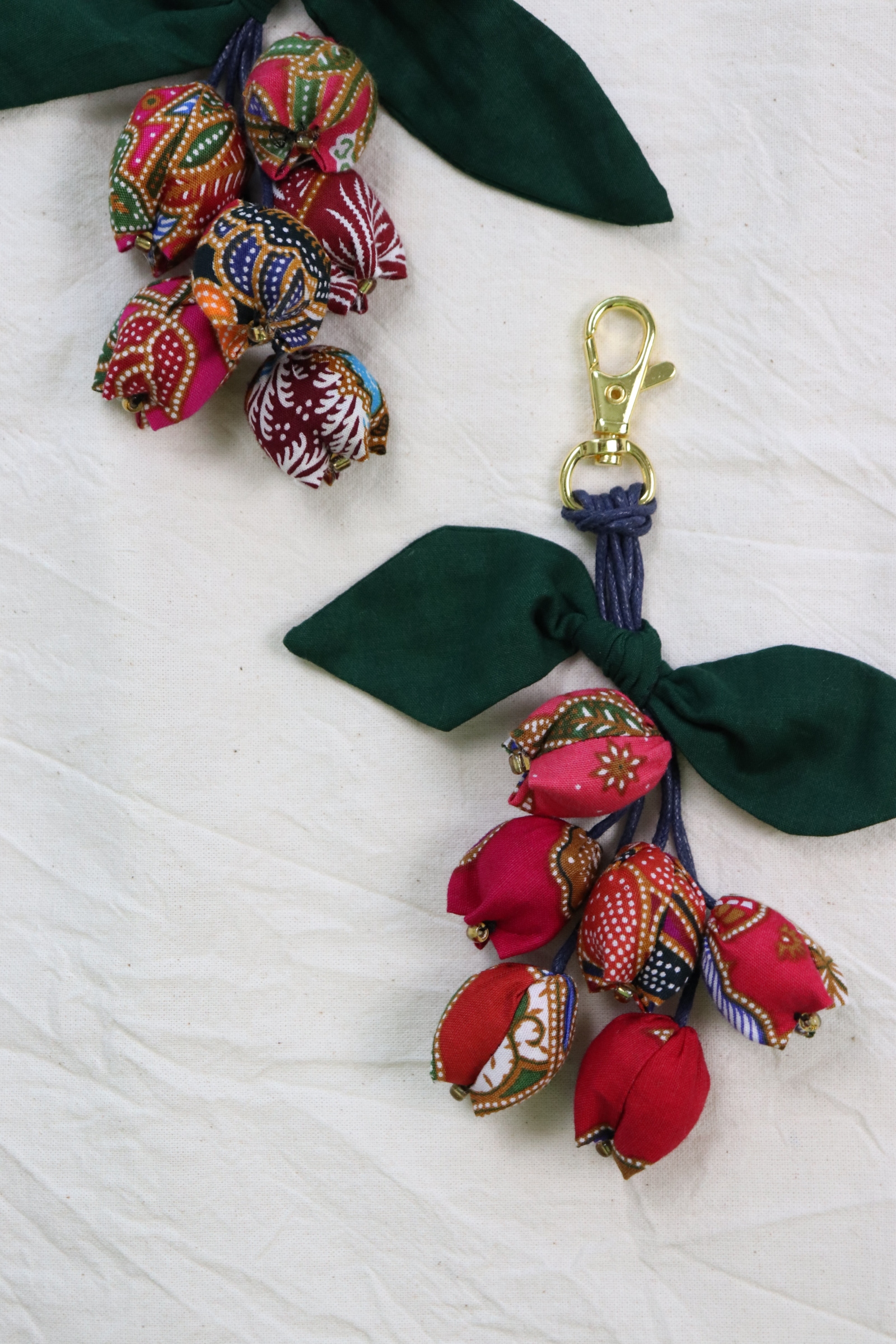 Bougainvillea Batik Keychain [Set of 2] - Mawar