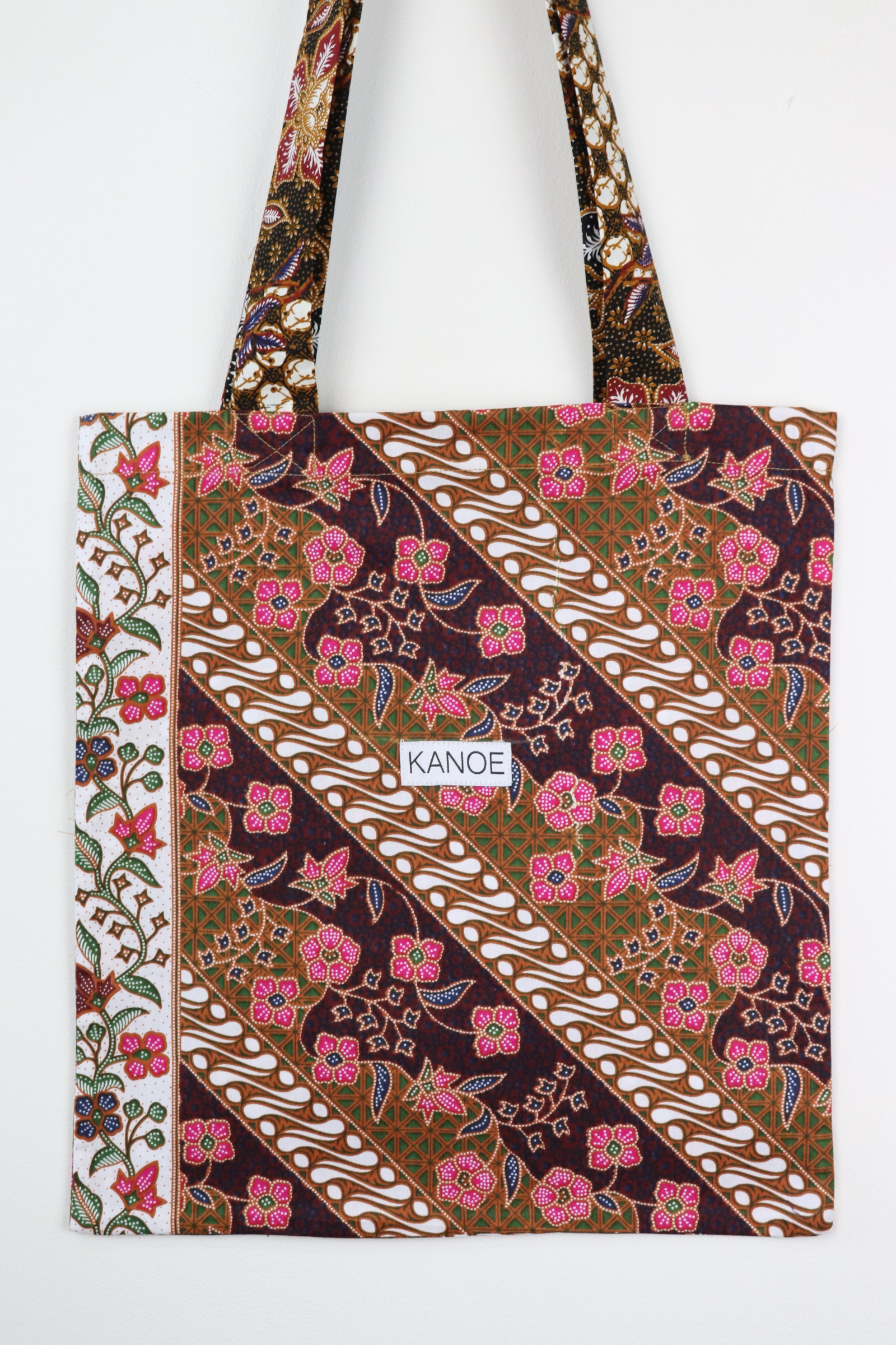Batik Tote Bag (M) - Dance Monkey