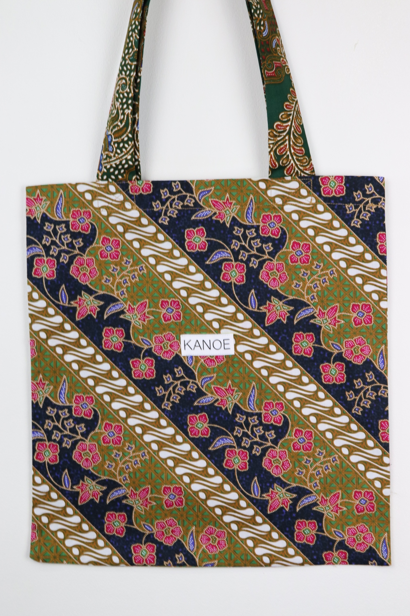 Batik Tote Bag (M) - Stay