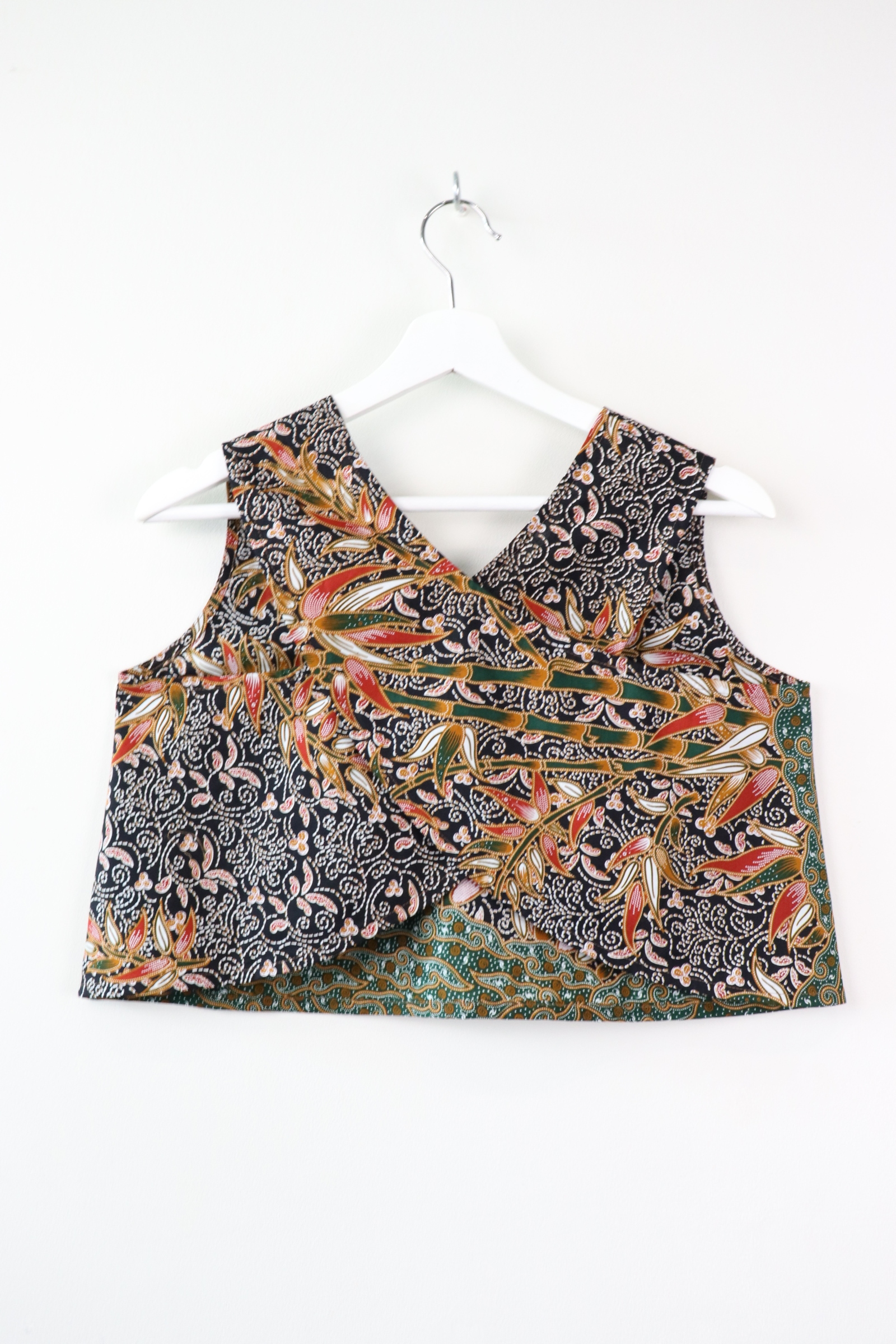 Napkin Batik Top - Kiana