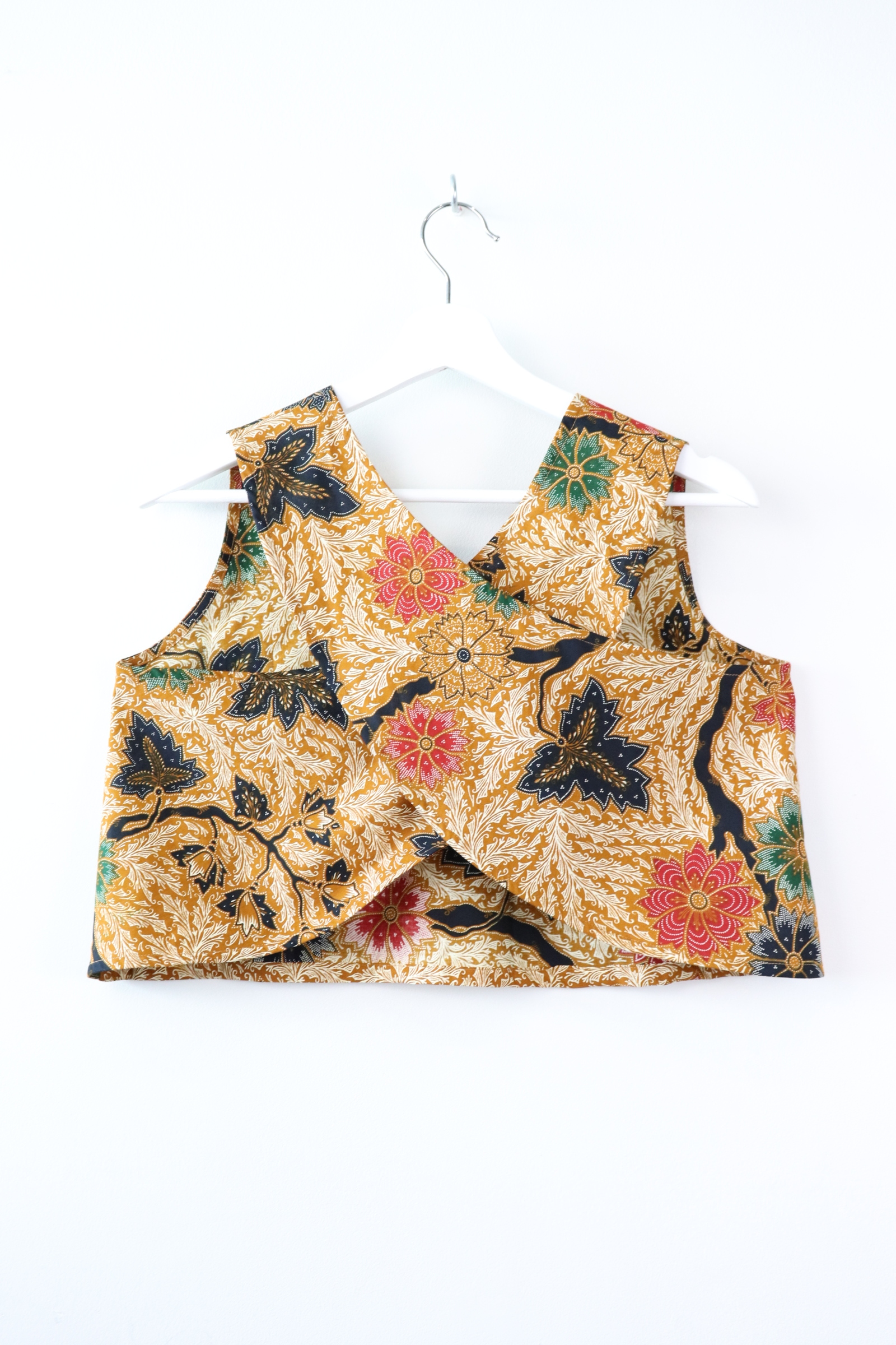 Napkin Batik Top - Chaya (Black)