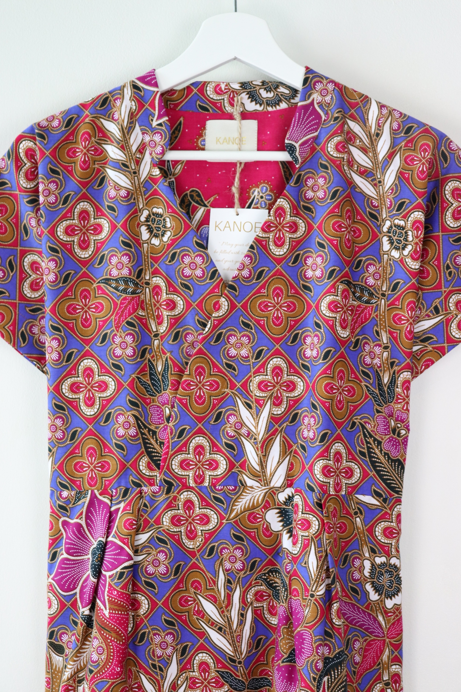 Kimono wrap dress w/ mandarin collar  - Emerie