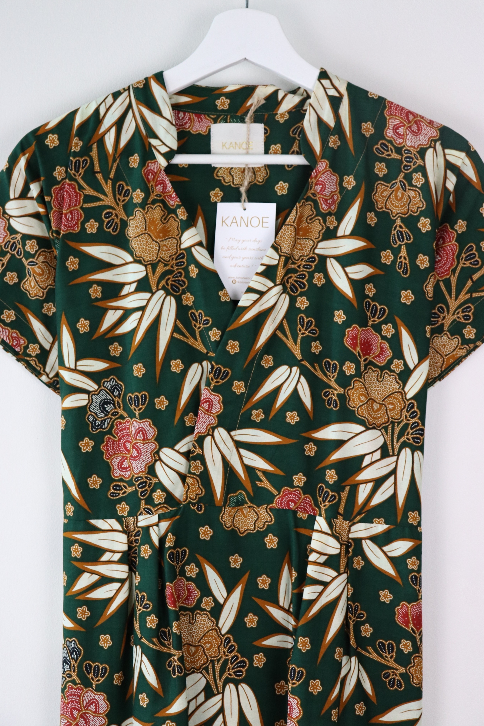 Kimono wrap dress w/ mandarin collar  - Elora