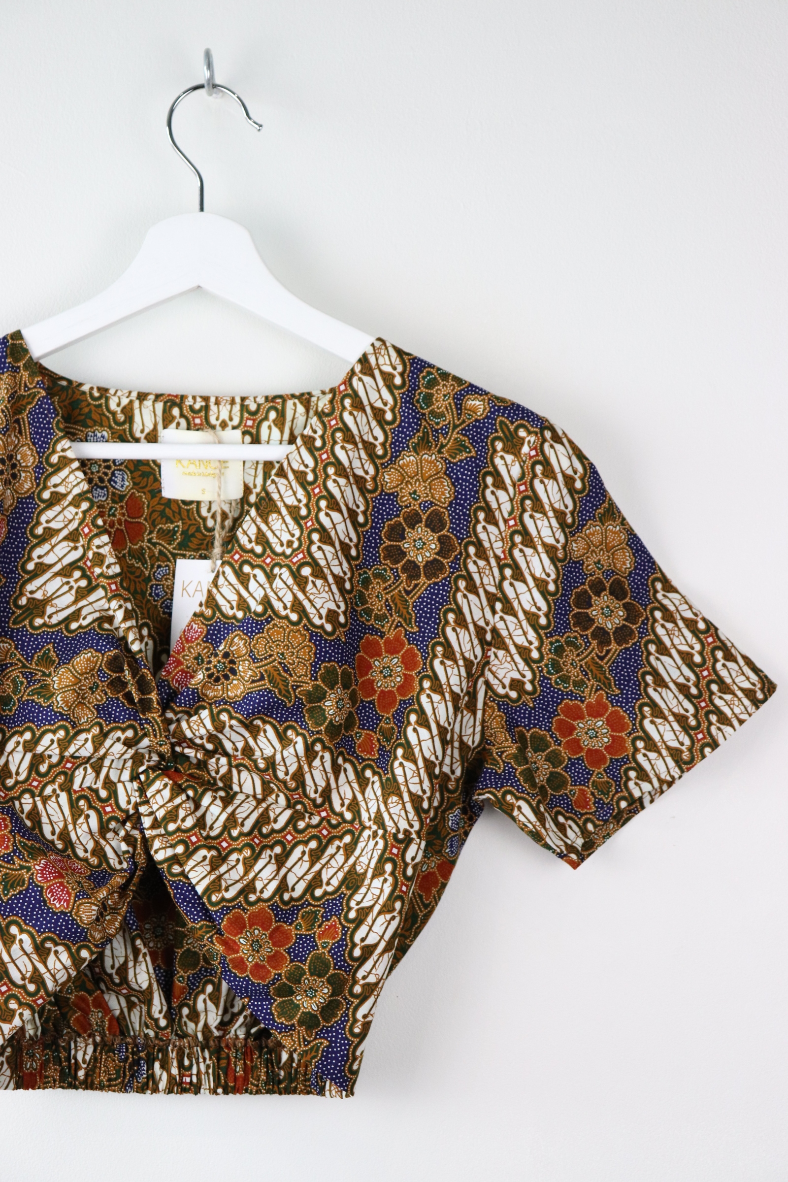 Twisted Front Batik Top - Marrakech Garden (Blue)