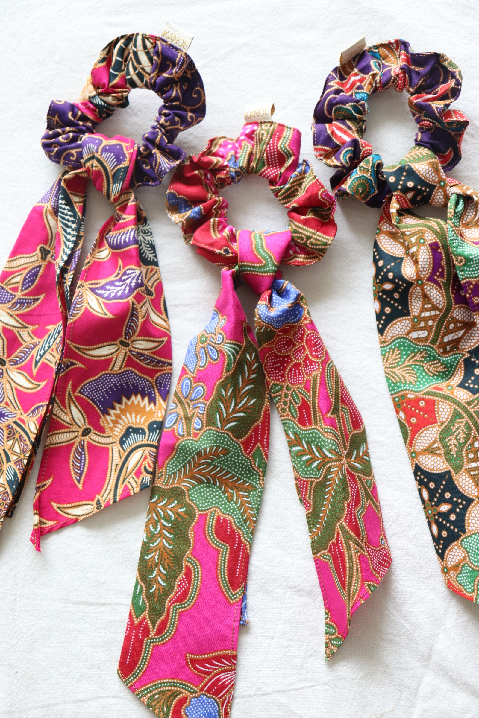 Batik Scrunchie w/ Ribbon [Set of 3] - Orianna