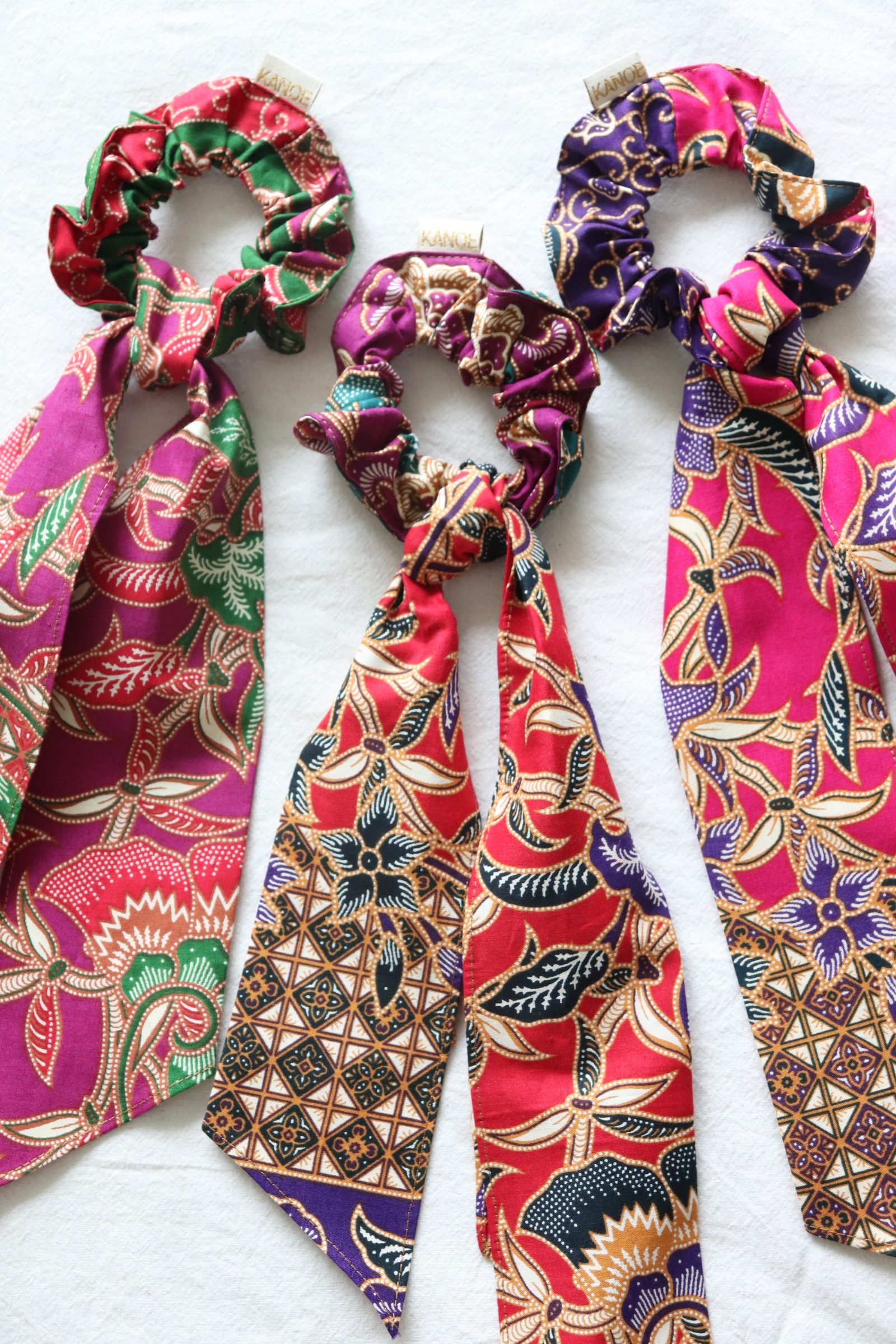 Batik Scrunchie w/ Ribbon [Set of 3] - Freya