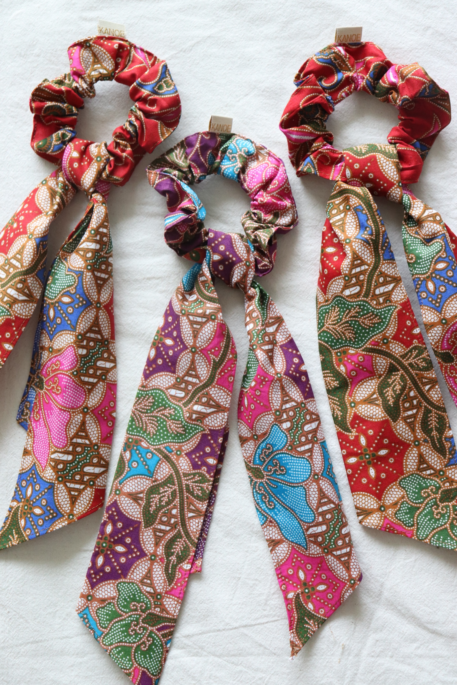 Batik Scrunchie w/ Ribbon [Set of 3] - Rae