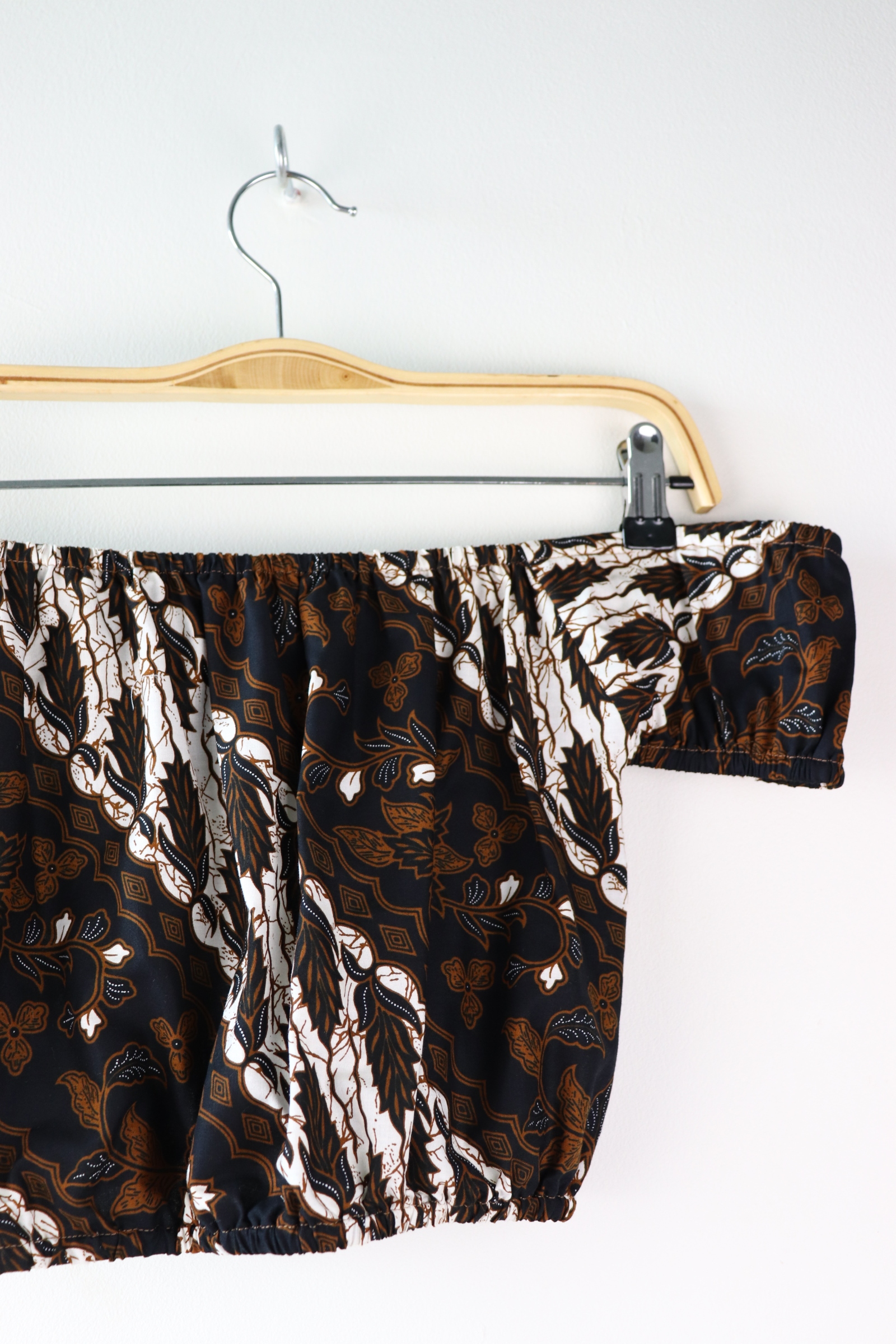 Lil Millie Cropped Top - Charm