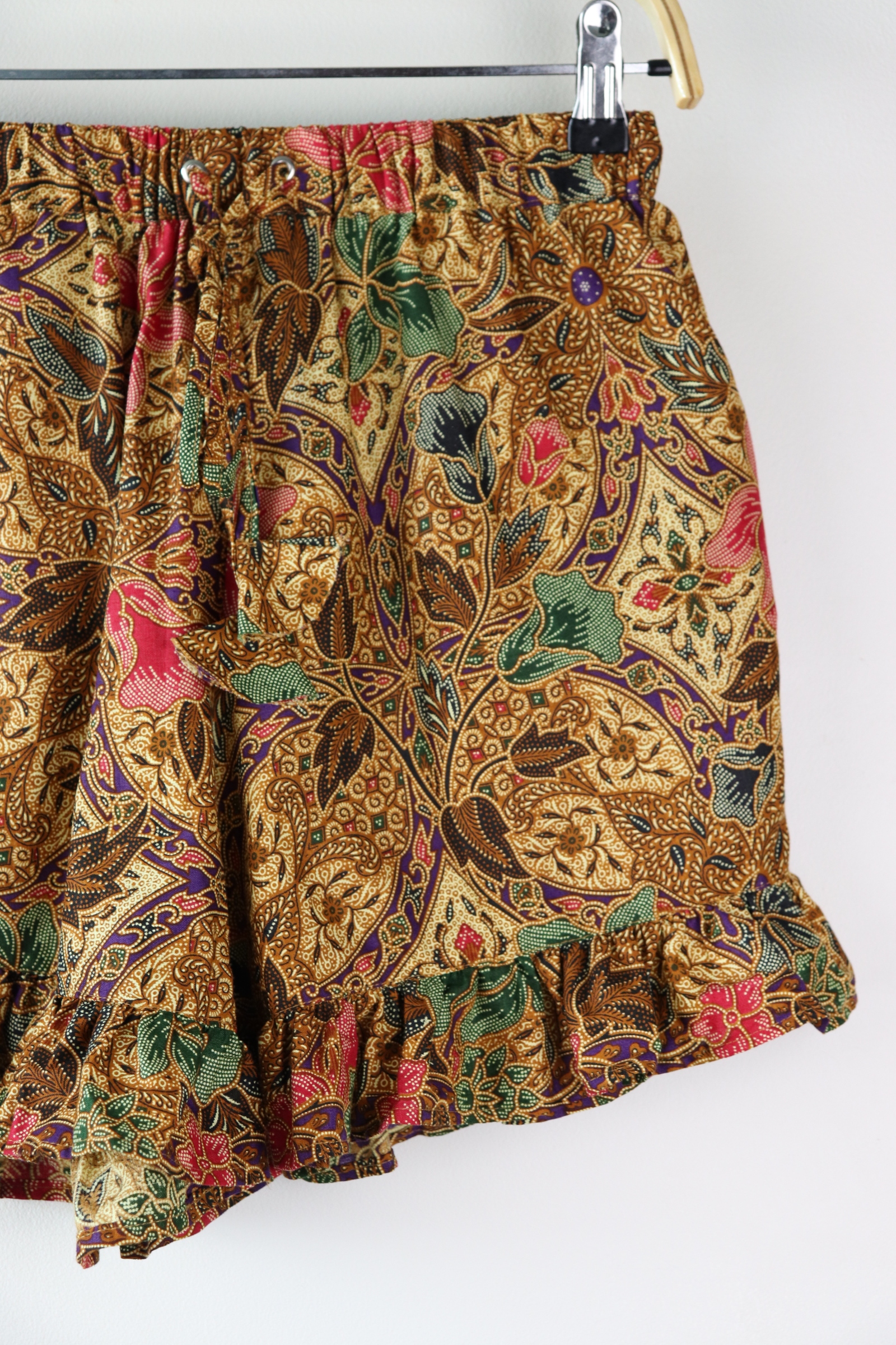 Batik Frou Shorts - Hibiscus (Purple)