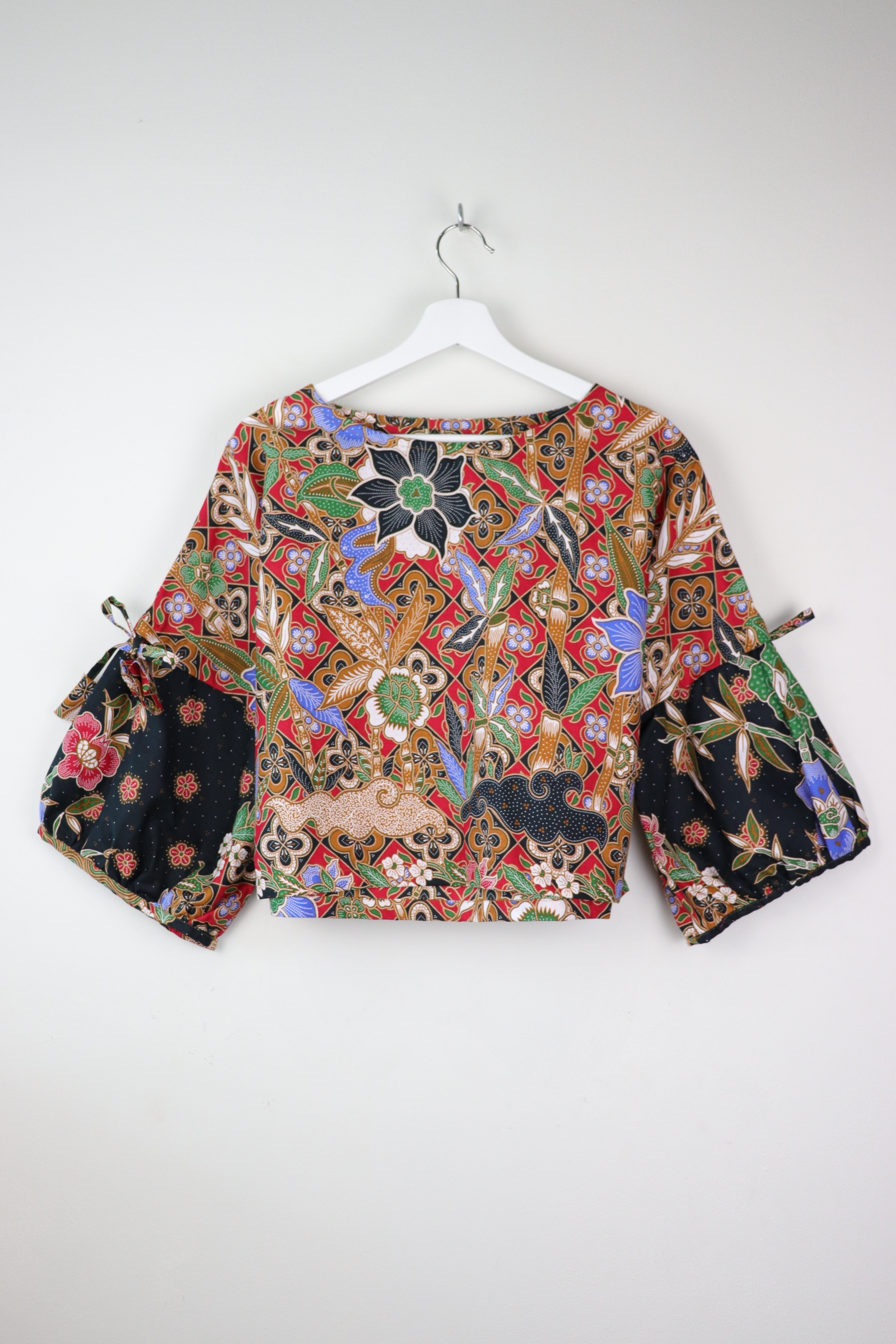 Klassik Batik Top - Jenny Fei