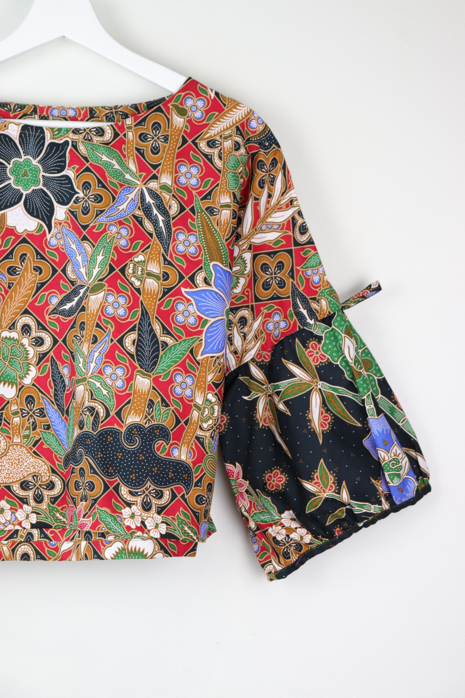 Klassik Batik Top - Jenny Fei